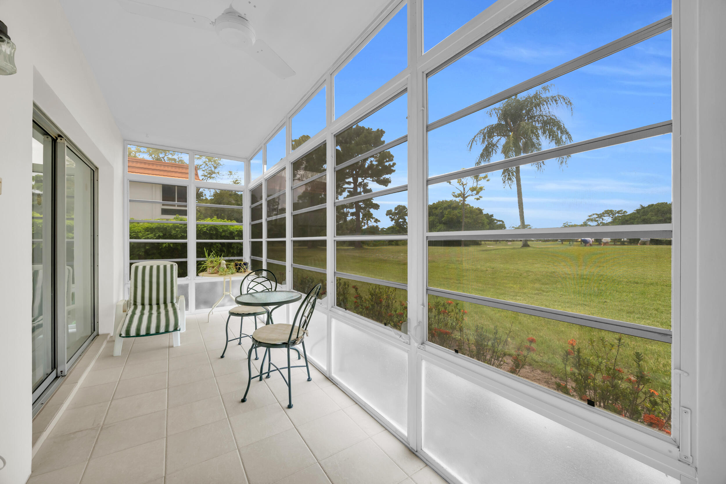 VISTA DEL LAGO CONDO - Residential