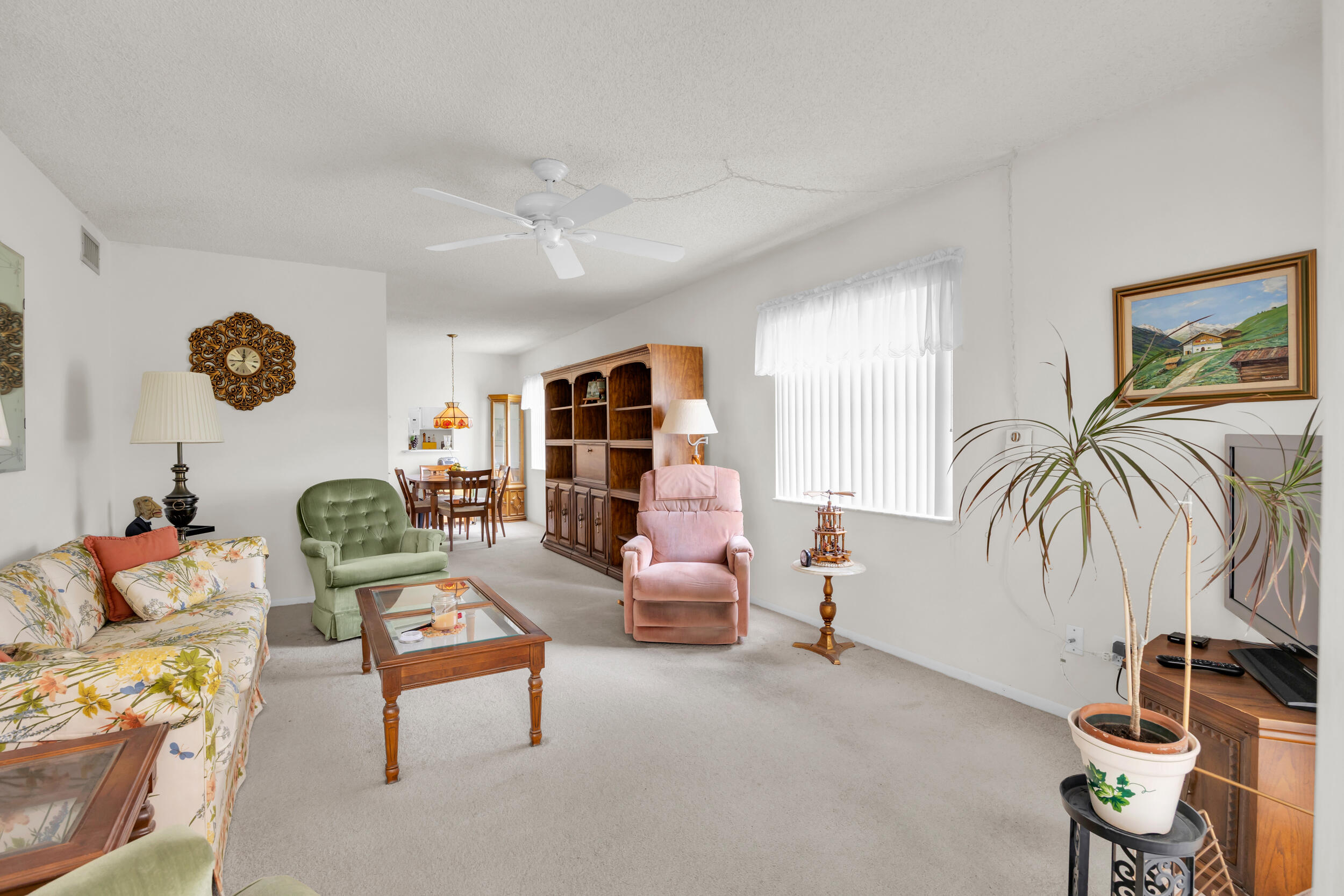 VISTA DEL LAGO CONDO - Residential