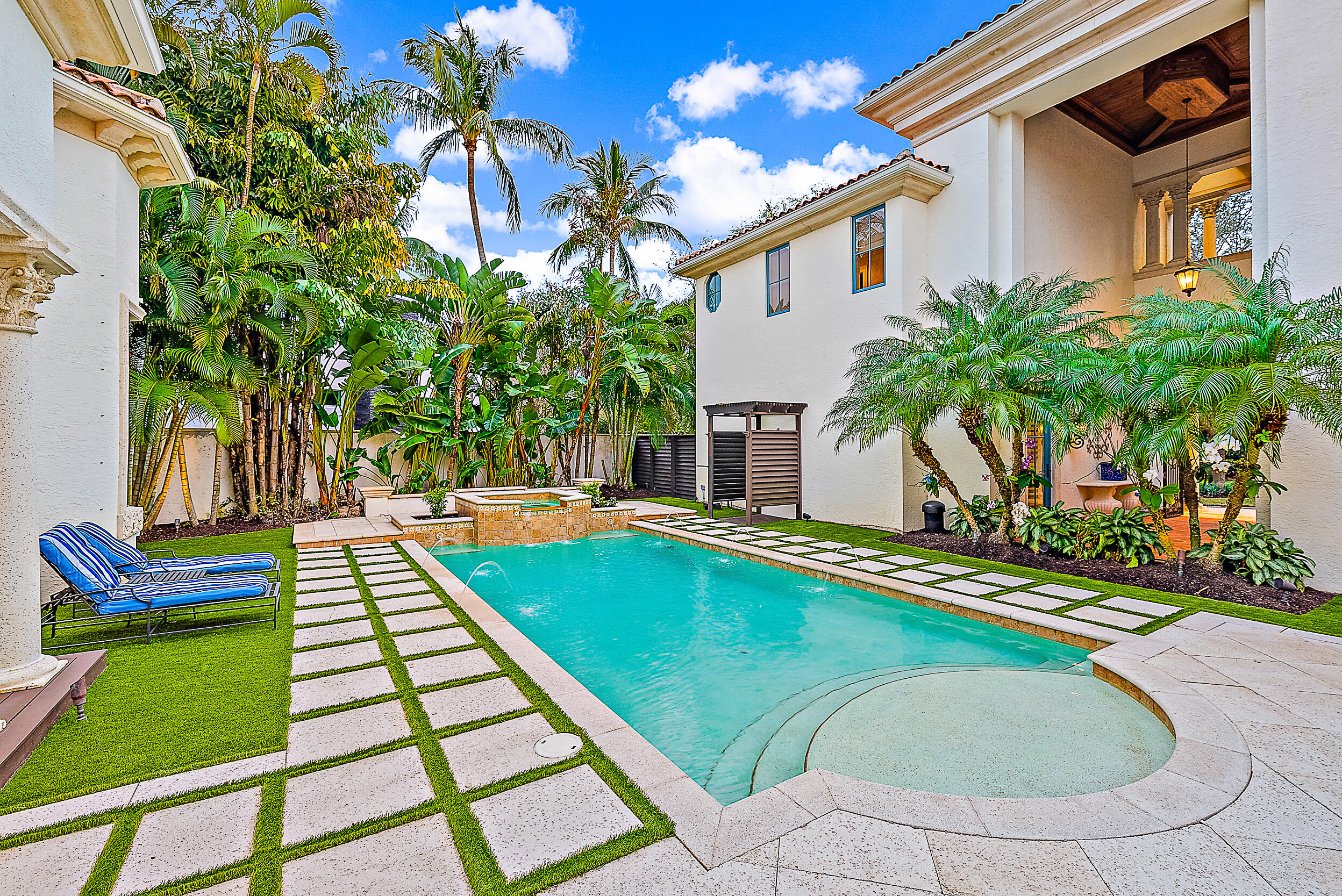 Admirals Cove - Residential