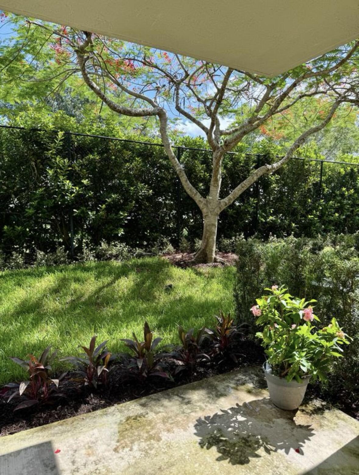 MEZZANO CONDO - Residential