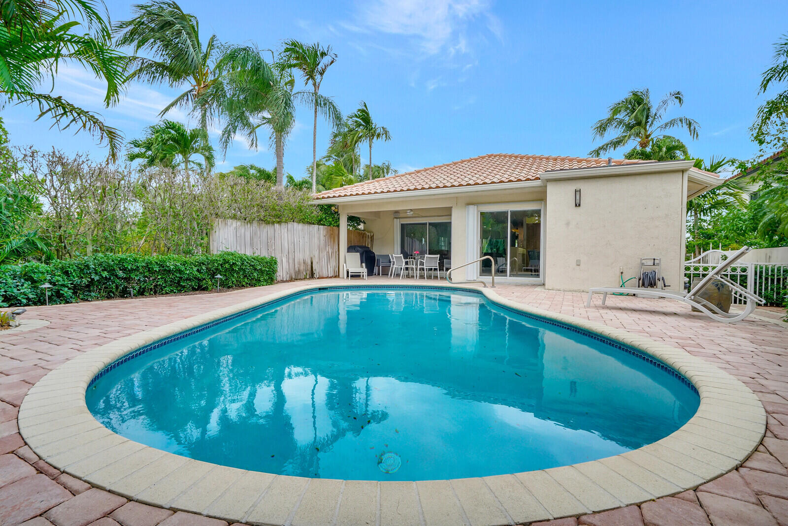 BOCA RATON POR LA MAR - Residential Lease