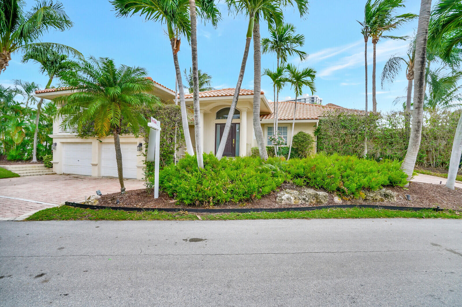 BOCA RATON POR LA MAR - Residential Lease