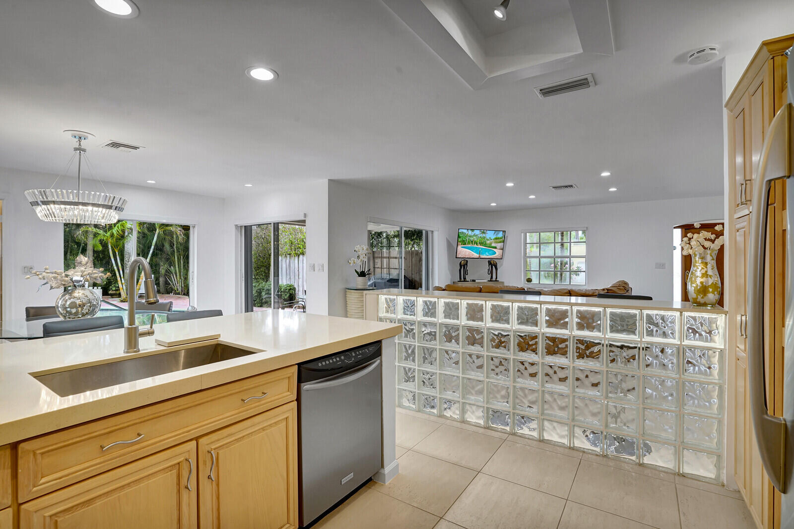 BOCA RATON POR LA MAR - Residential Lease