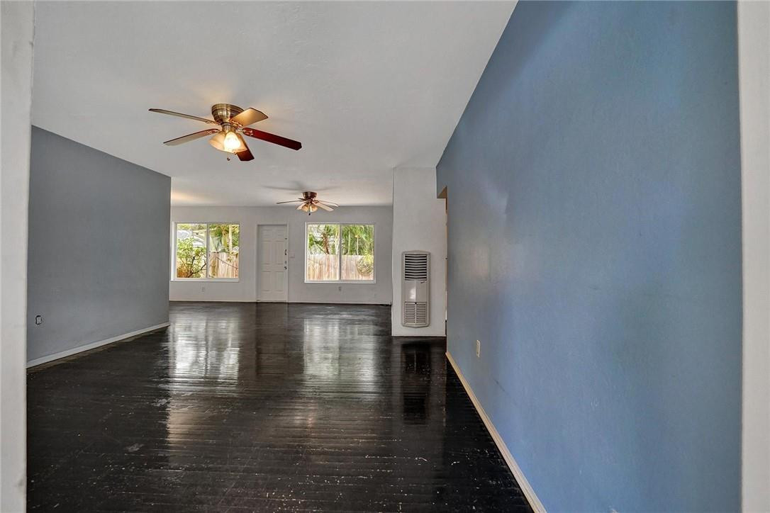 Poinsettia Heights - Residential