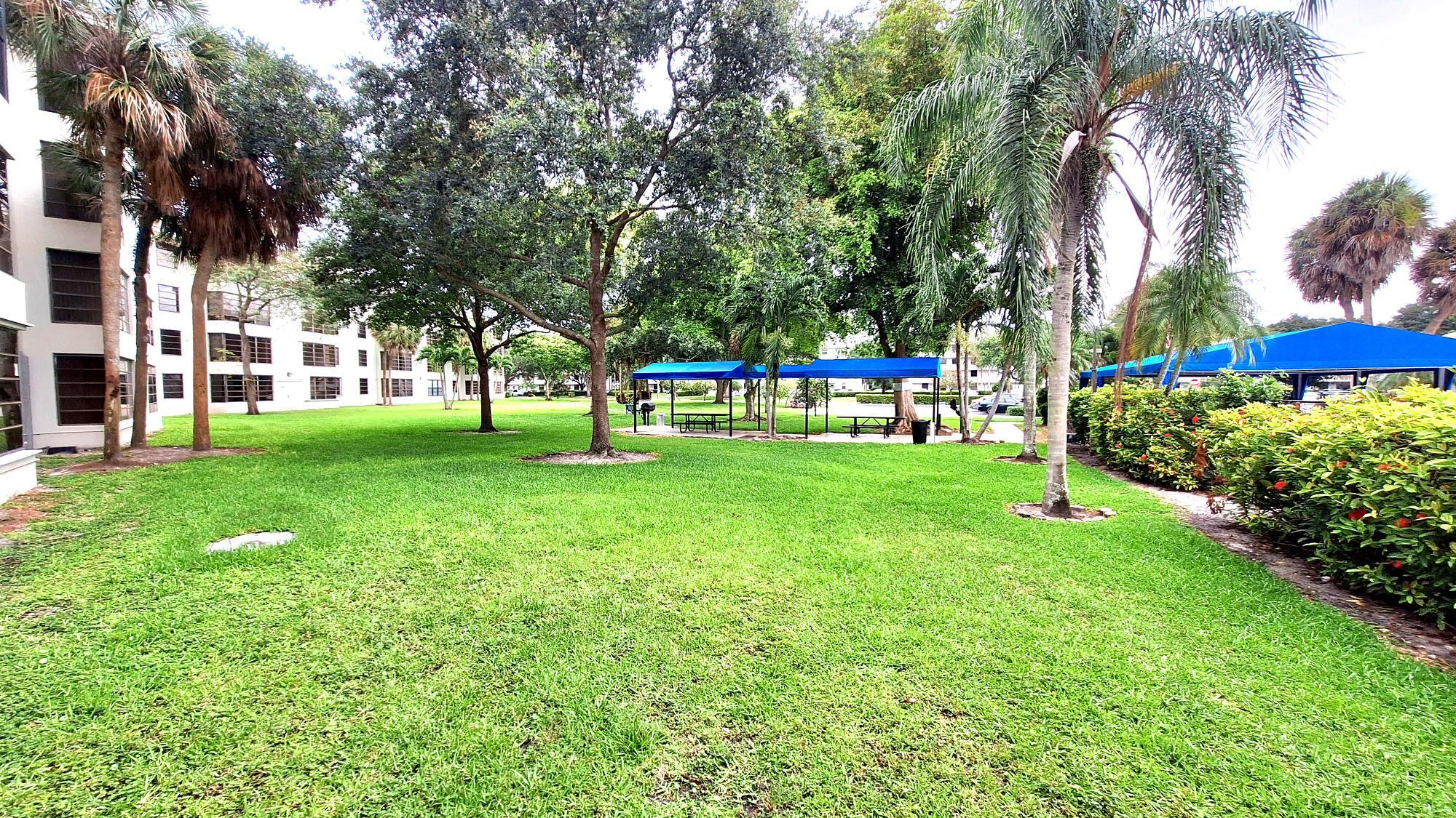 CONDO 19 OF WHITEHALL CONDOS - Residential