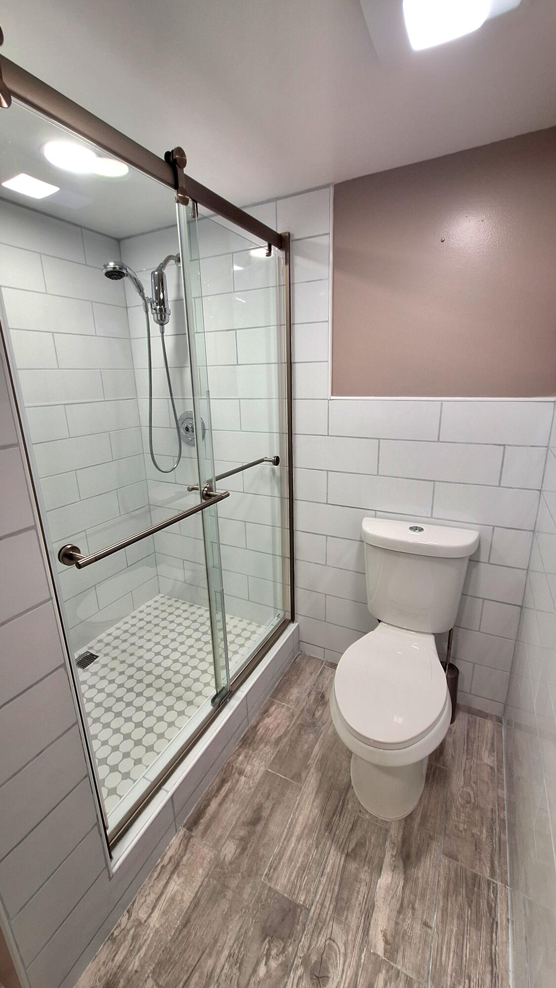CONDO 19 OF WHITEHALL CONDOS - Residential