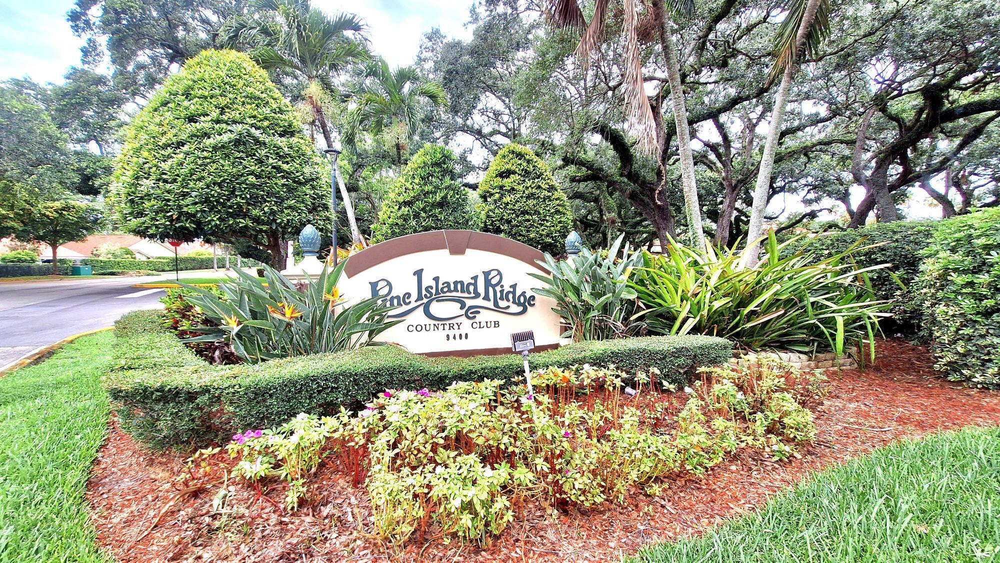 CONDO 19 OF WHITEHALL CONDOS - Residential