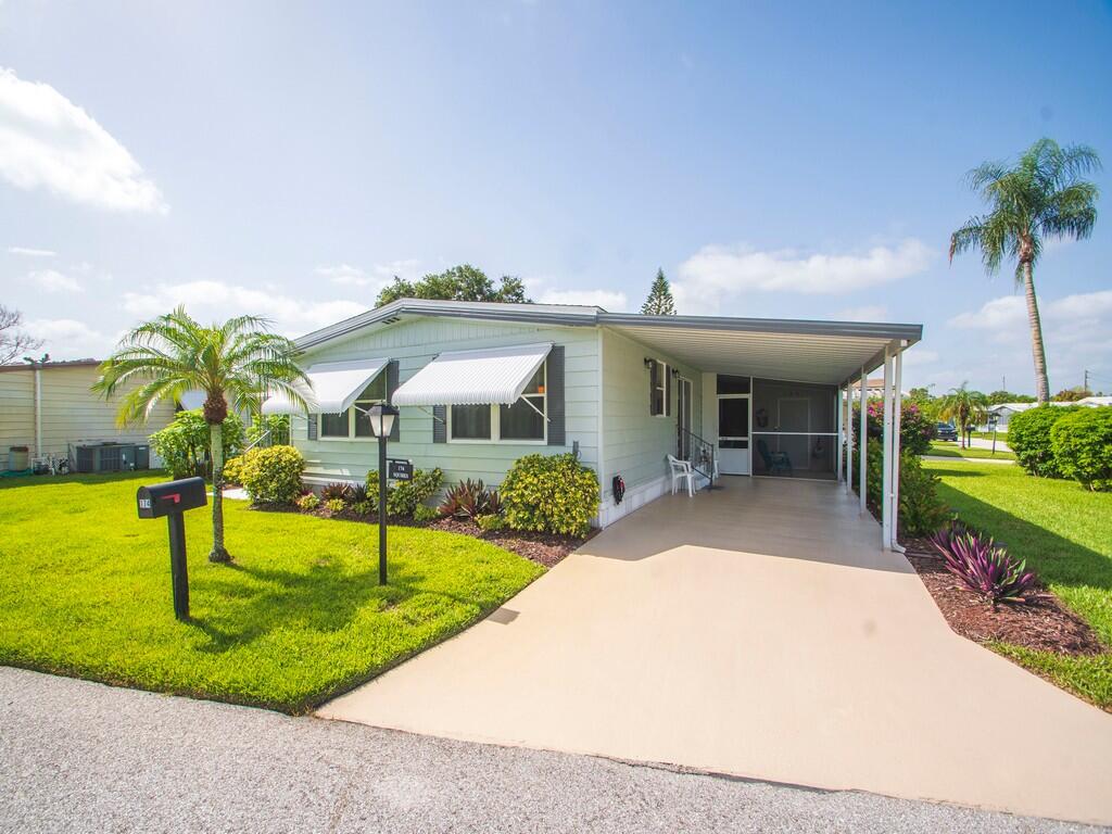 Pinelake Village - Residential