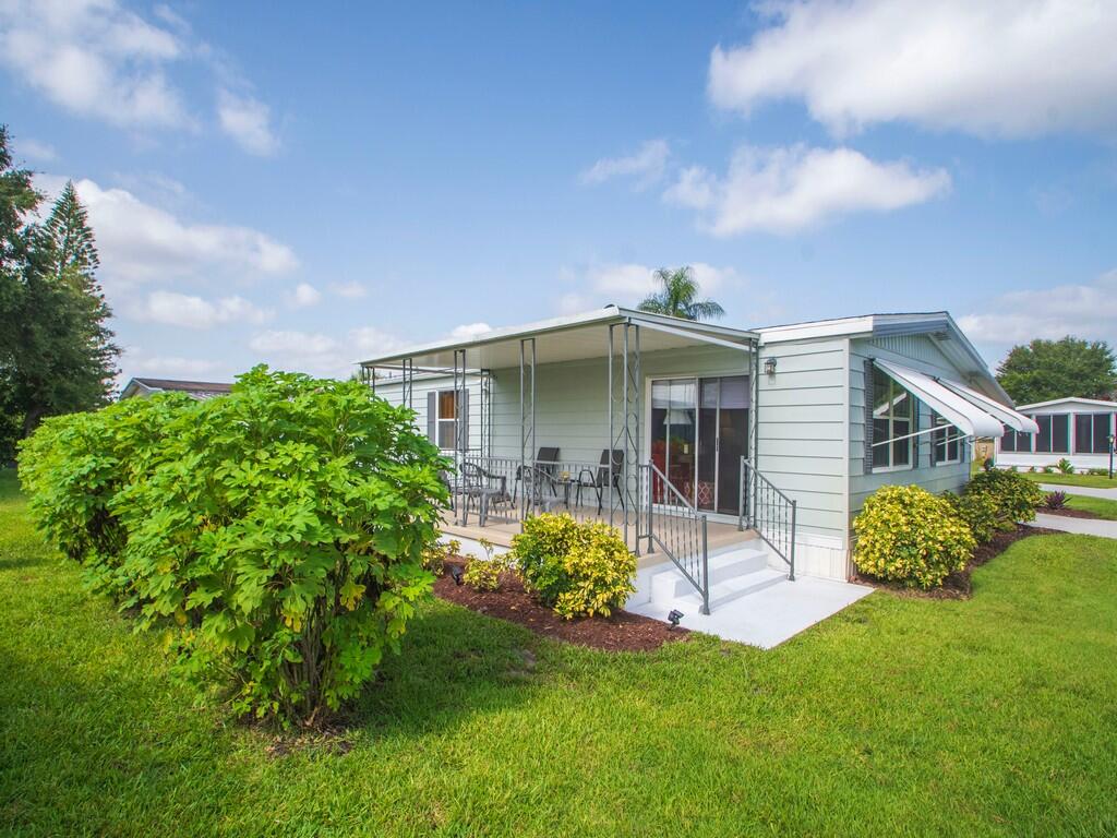 Pinelake Village - Residential