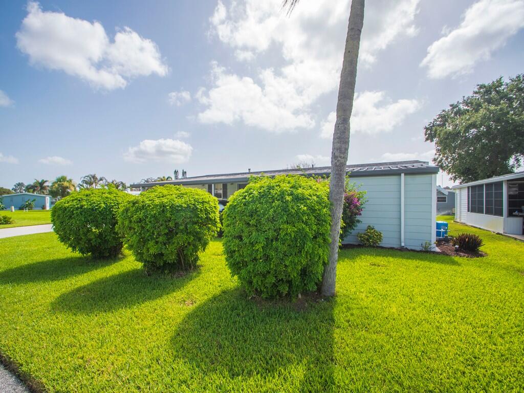 Pinelake Village - Residential
