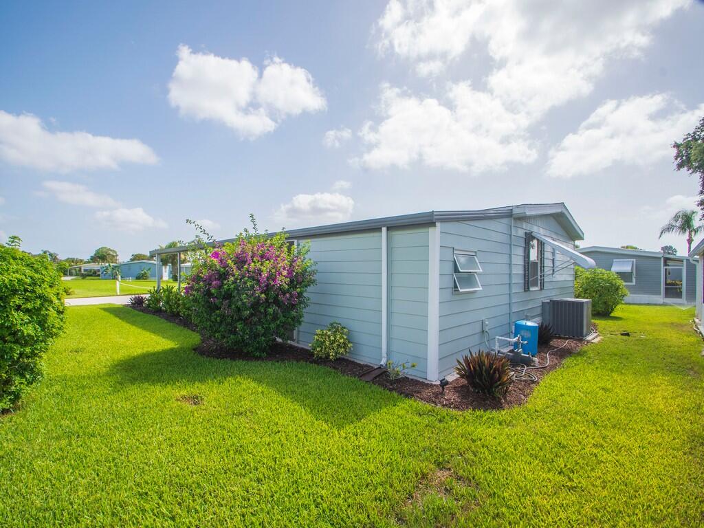 Pinelake Village - Residential