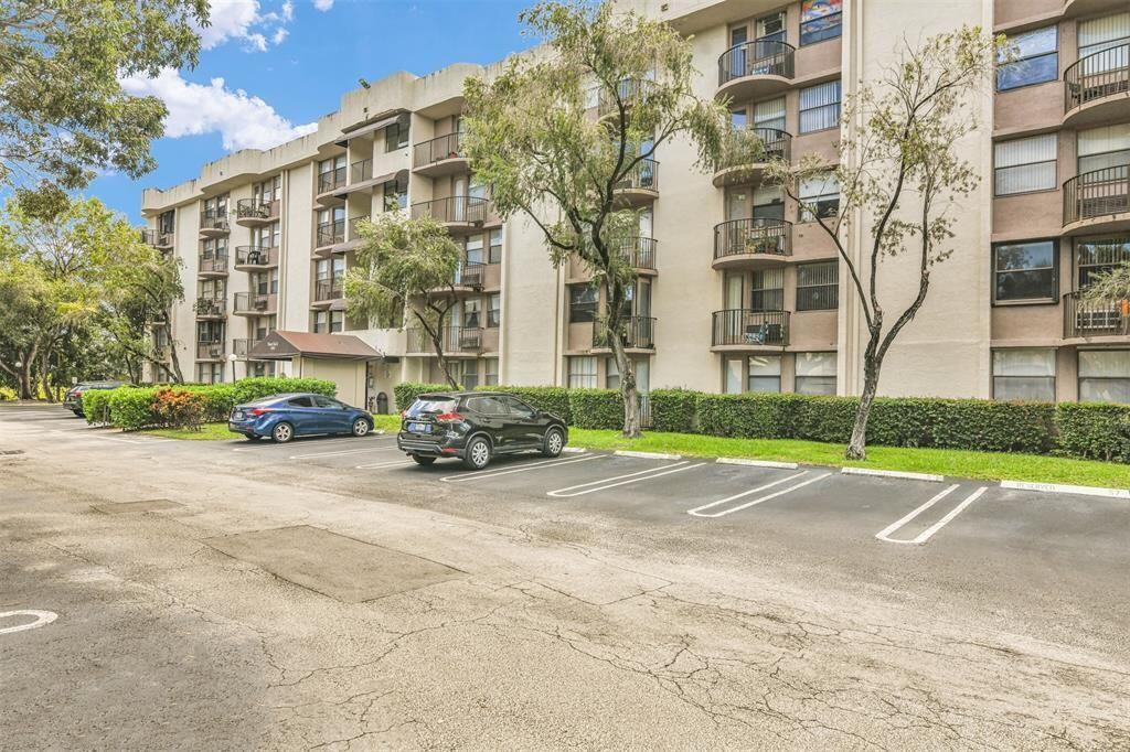 CORAL SPRINGS TOWER CLUB - Residential Lease