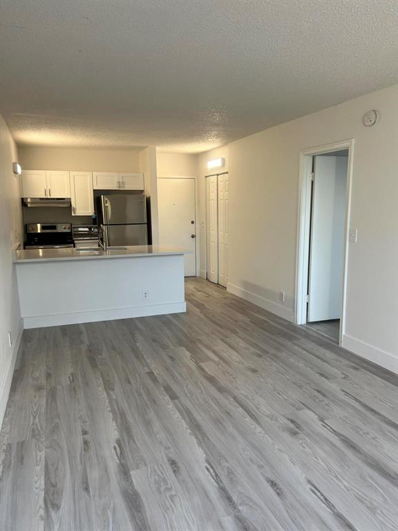CORAL SPRINGS TOWER CLUB - Residential Lease
