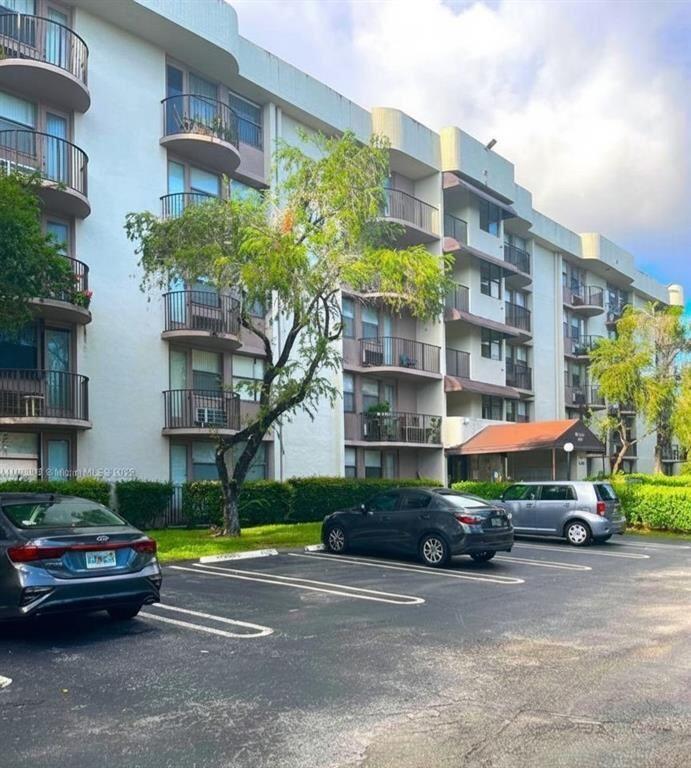 CORAL SPRINGS TOWER CLUB - Residential Lease