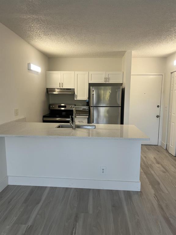 CORAL SPRINGS TOWER CLUB - Residential Lease