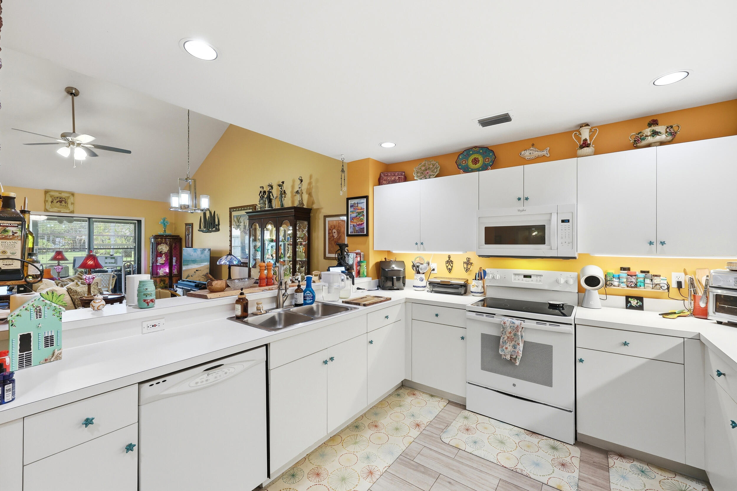 GEORGETOWN AT HERITAGE RIDGE - Residential