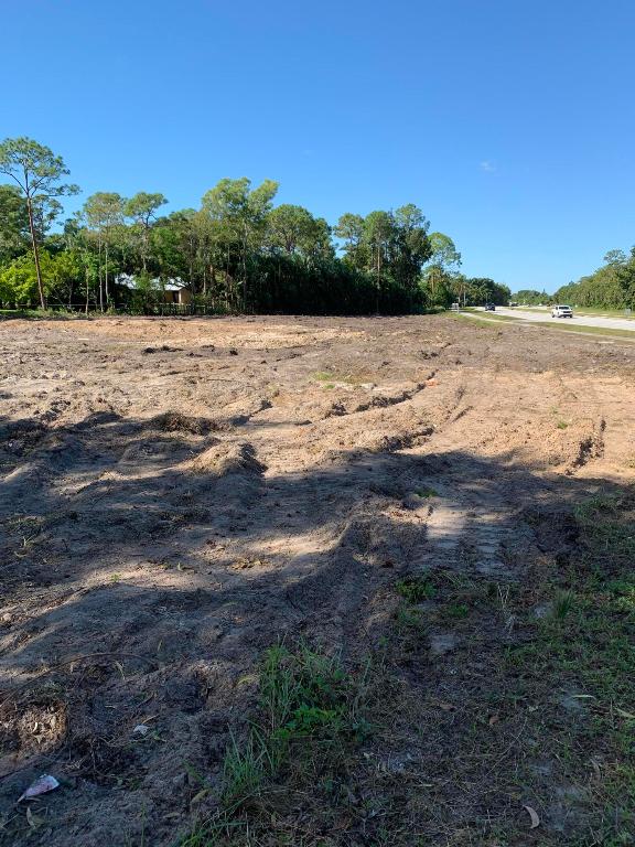 Loxahatchee Florida - Land