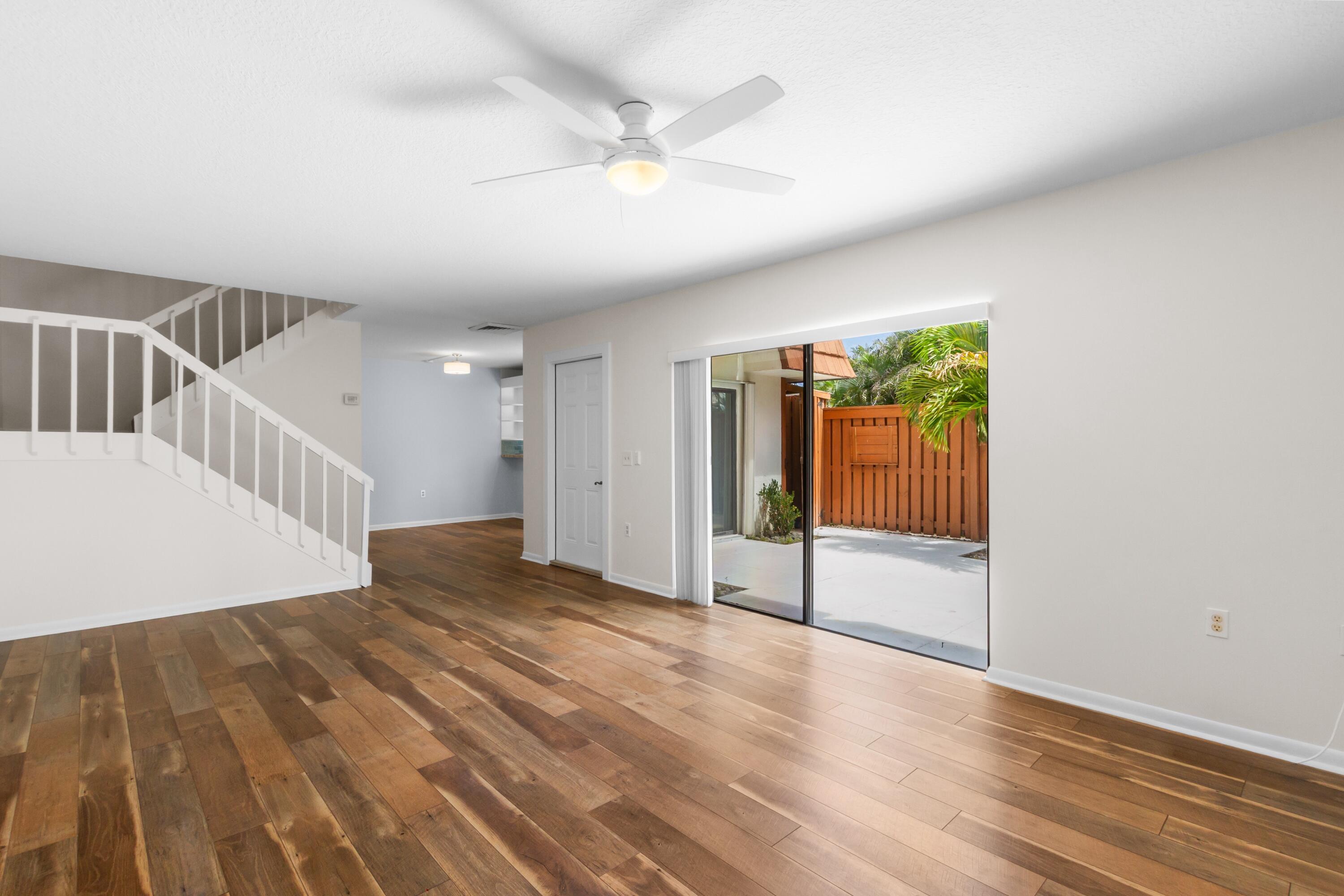 Perfect location, minutes from Jupiter's most beautiful beaches, restaurants, lighthouse, and top-rated schools. Just a few steps away from Tequesta Park which has a few baseball fields, tennis courts, a dog park, and brand new PICKLEBALL courts! This is an updated 2 bedroom, 2.5 bathroom quadraplex situated in a quiet neighborhood with a large master bedroom able to fit a king size bed. The master also has a walk- in closet, and double vanities. This will not last long schedule your showing before it is too late!