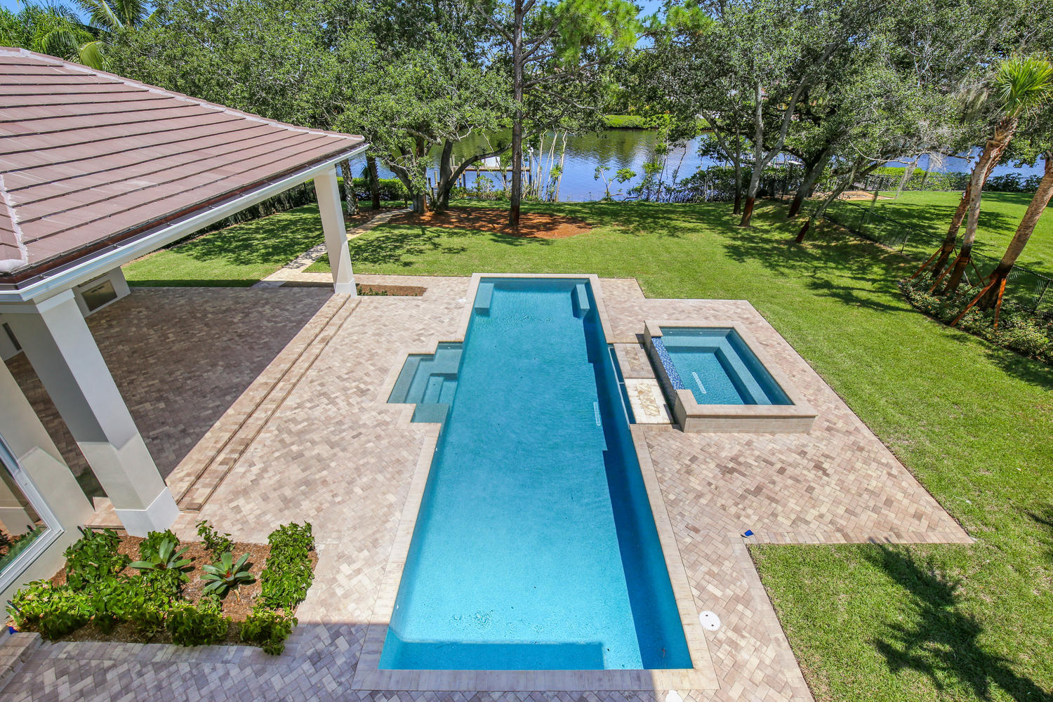 JUPITER RIVER ESTATES - Residential