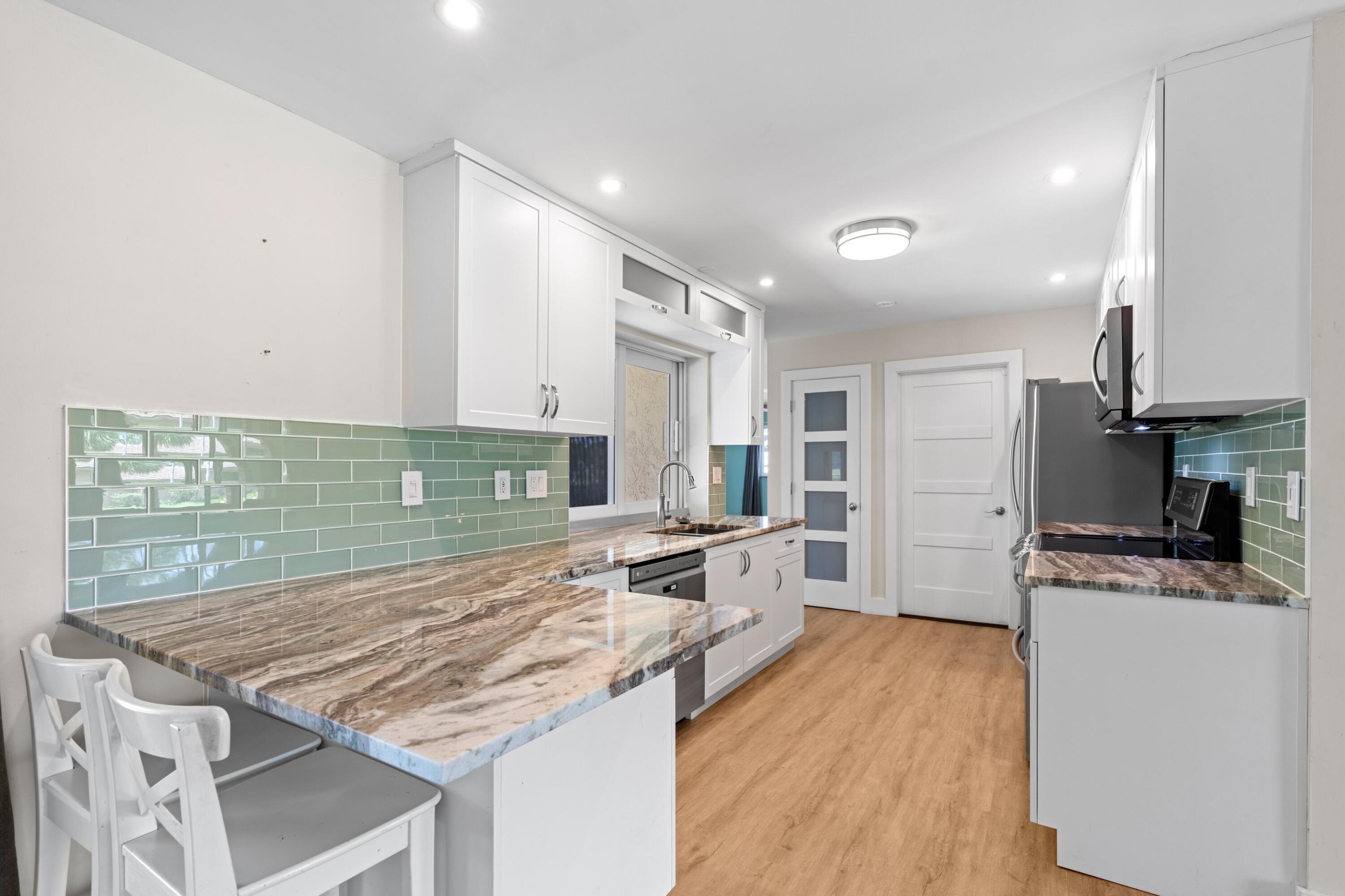 COCONUT CREEK 11TH SEC - Residential