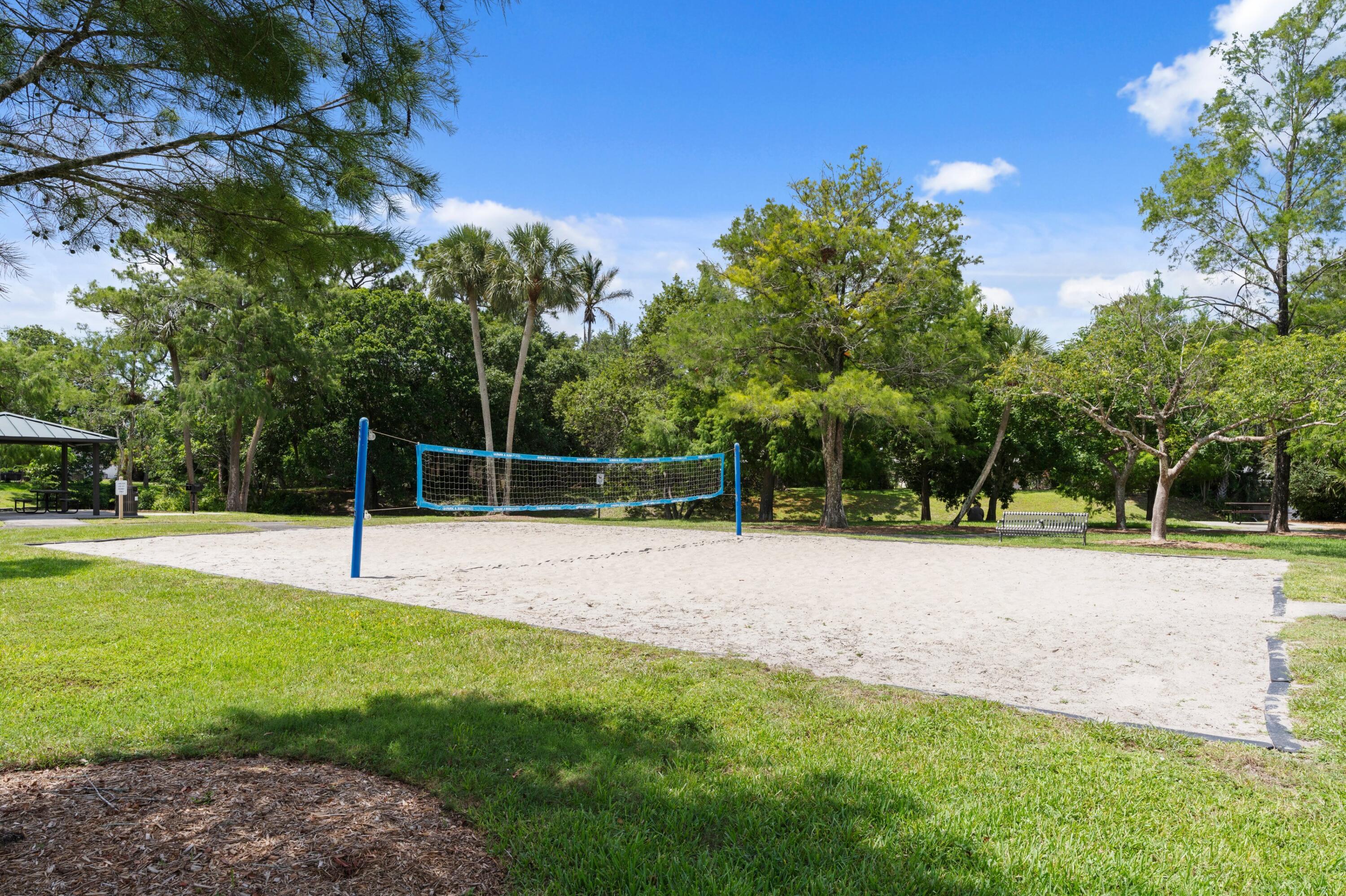 COCONUT CREEK 11TH SEC - Residential