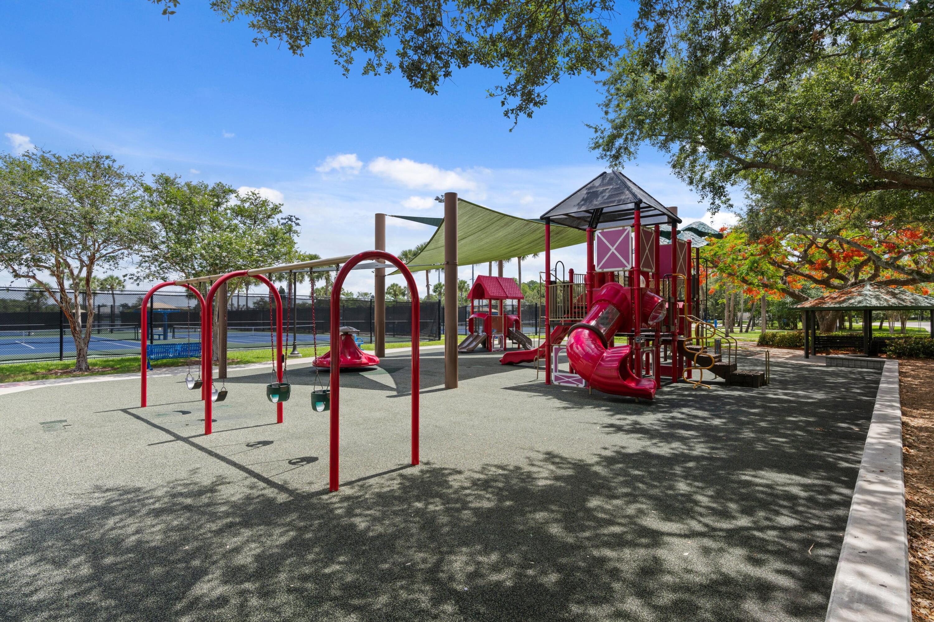 COCONUT CREEK 11TH SEC - Residential