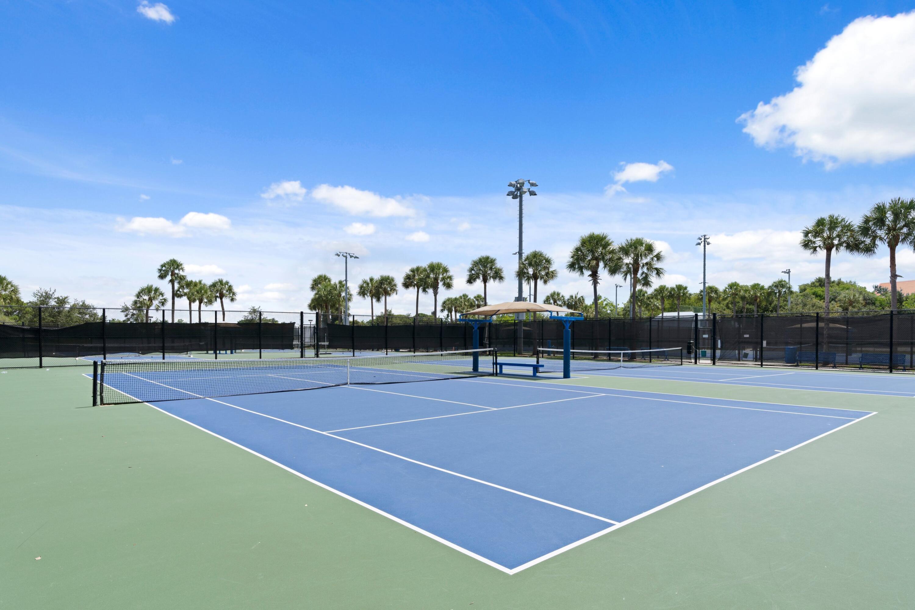 COCONUT CREEK 11TH SEC - Residential