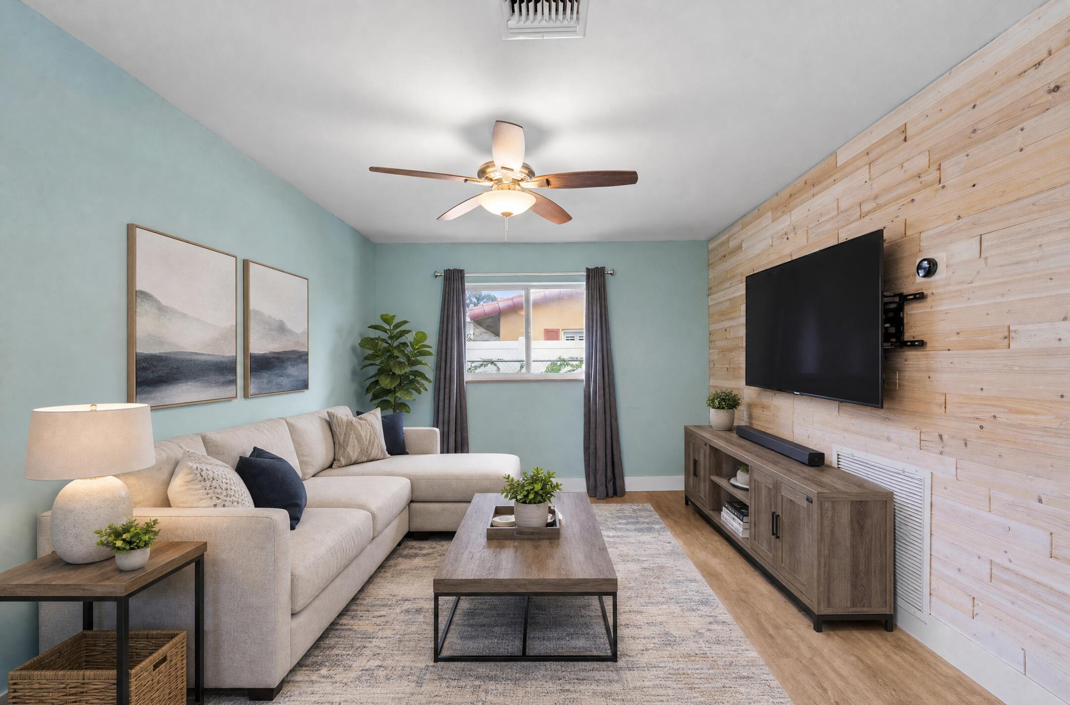 COCONUT CREEK 11TH SEC - Residential