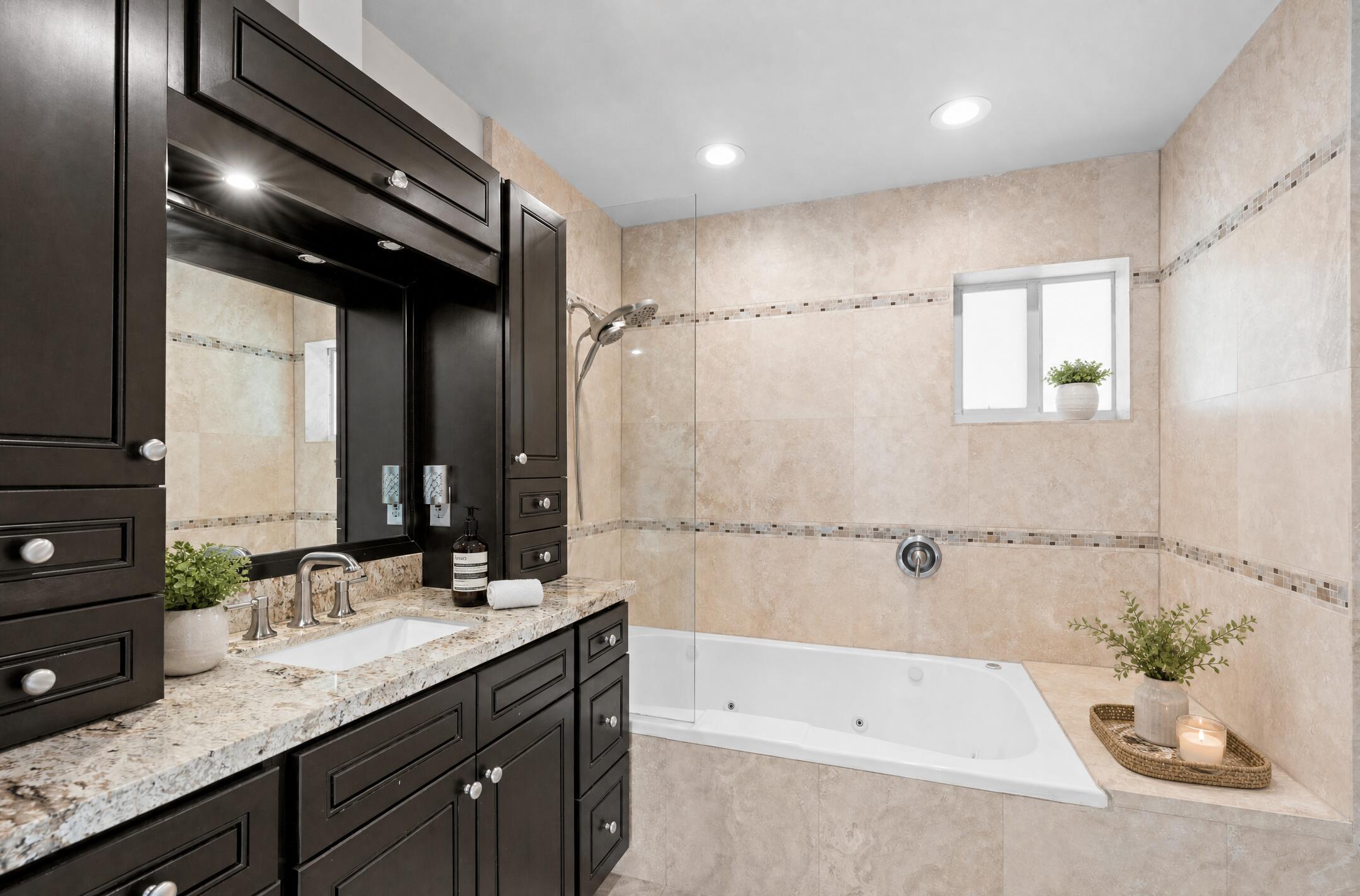 COCONUT CREEK 11TH SEC - Residential