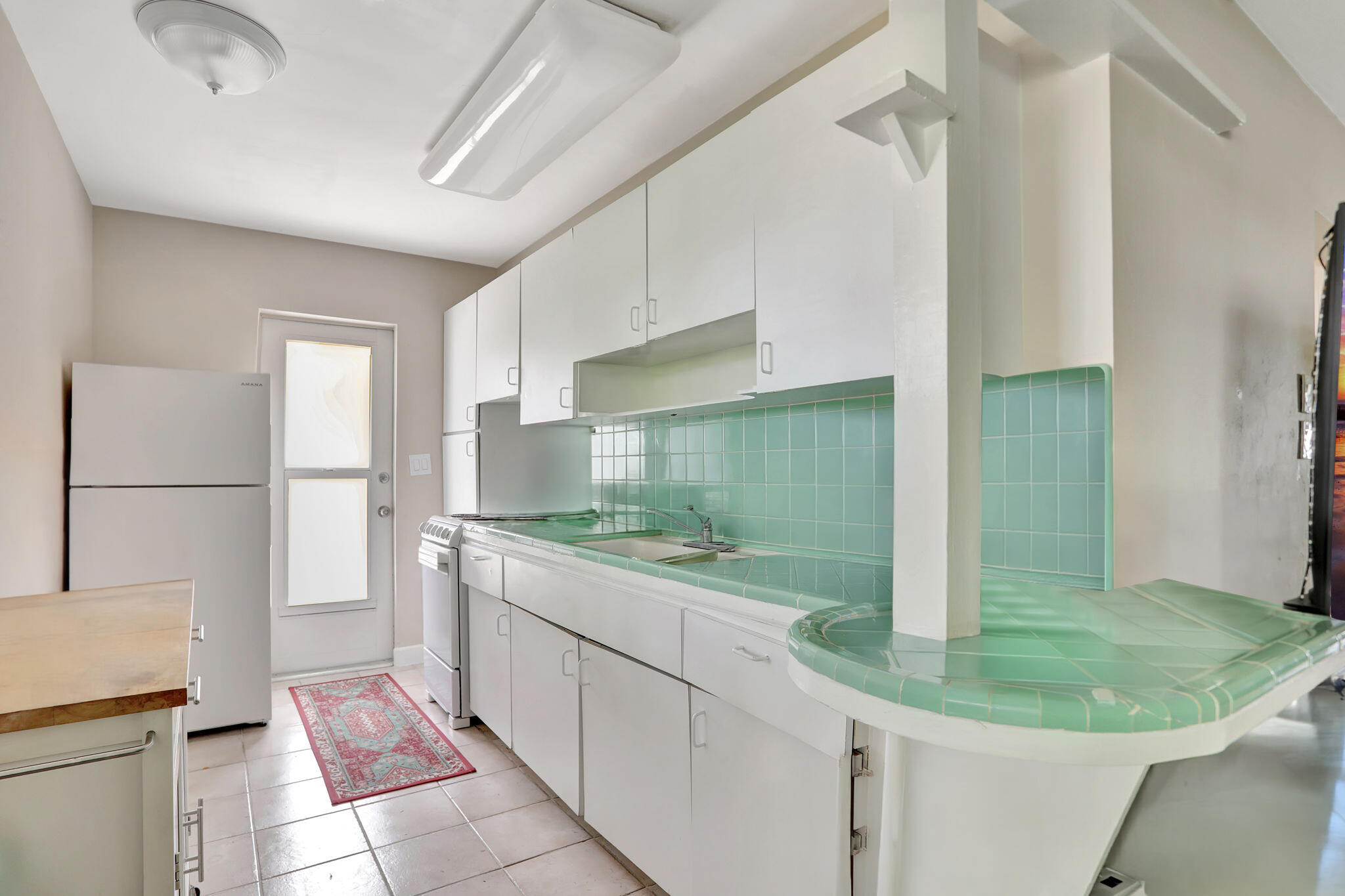 Atlantic View 2 27-21 B - Residential Lease