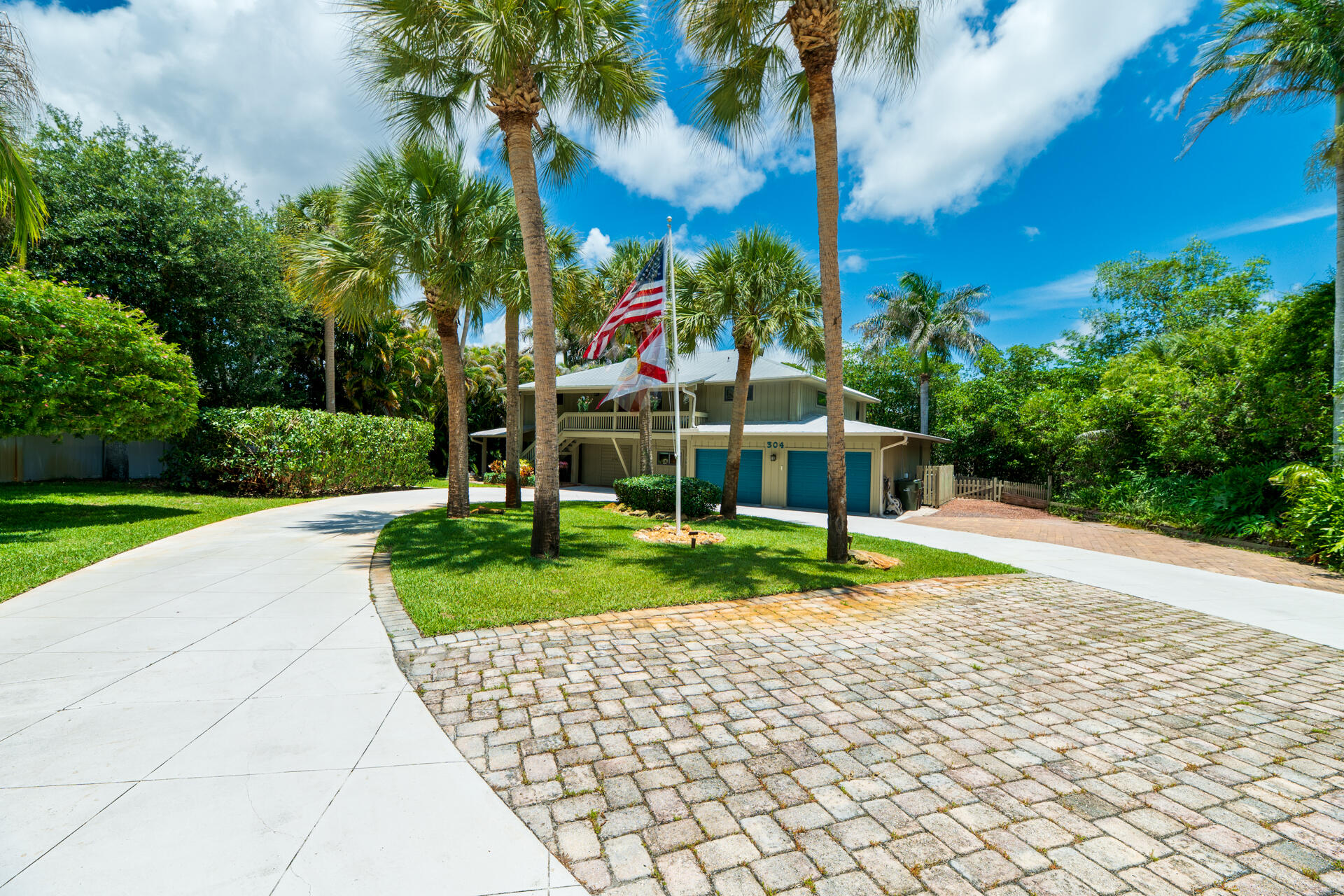 INDIAN GROVES - Residential