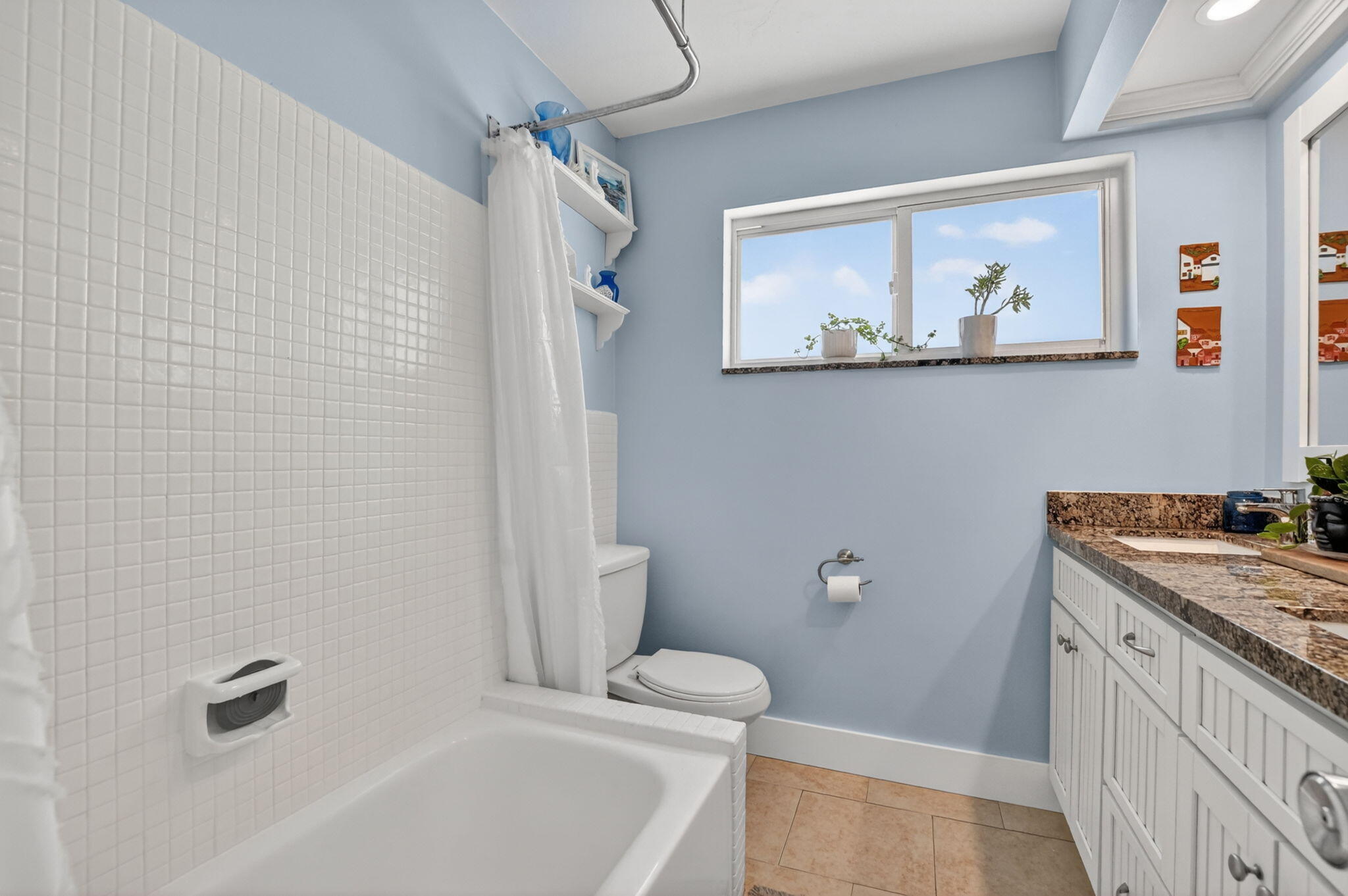 ROYAL OAK HILLS 1ST SEC - Residential Lease