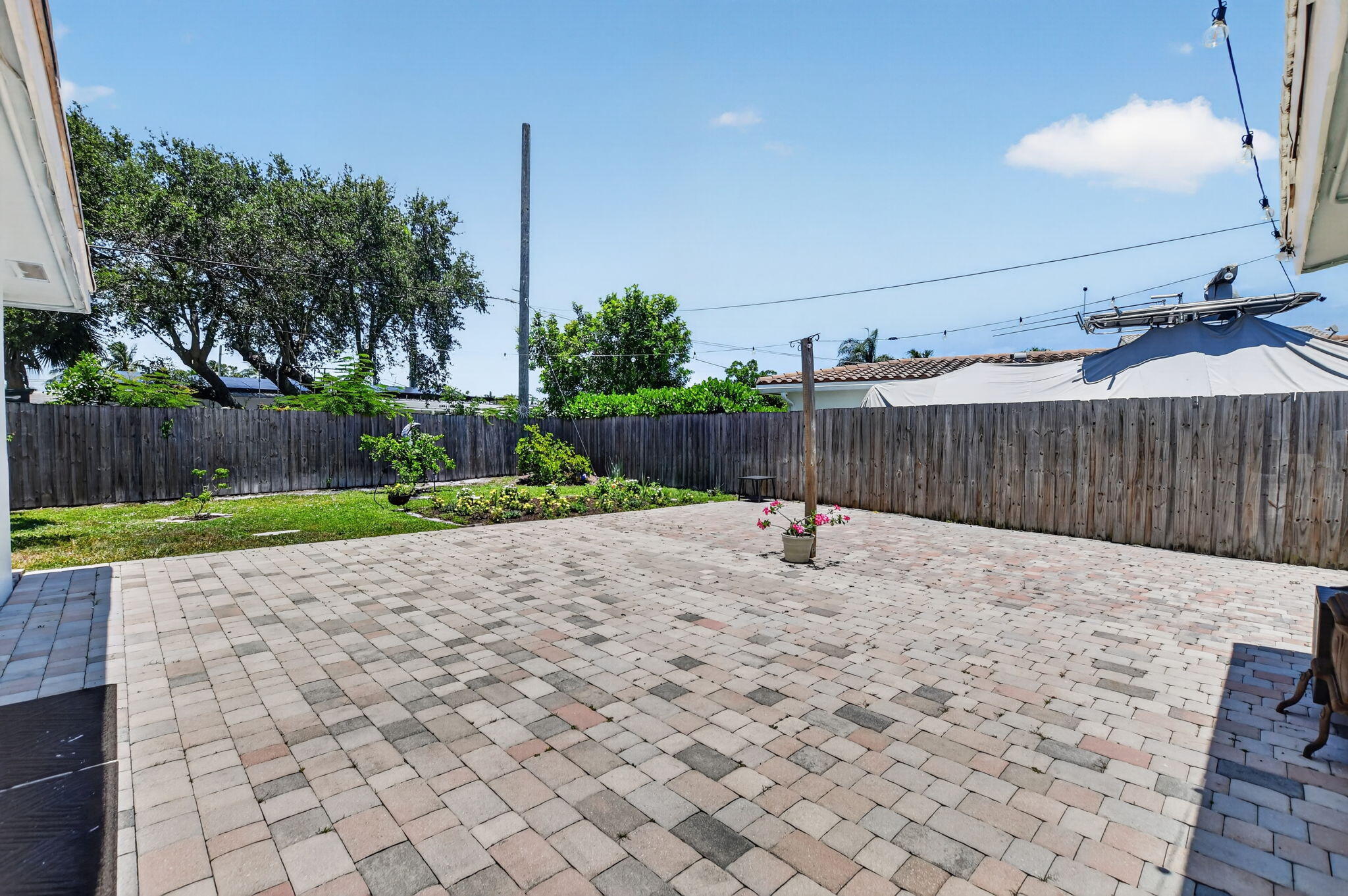 ROYAL OAK HILLS 1ST SEC - Residential Lease