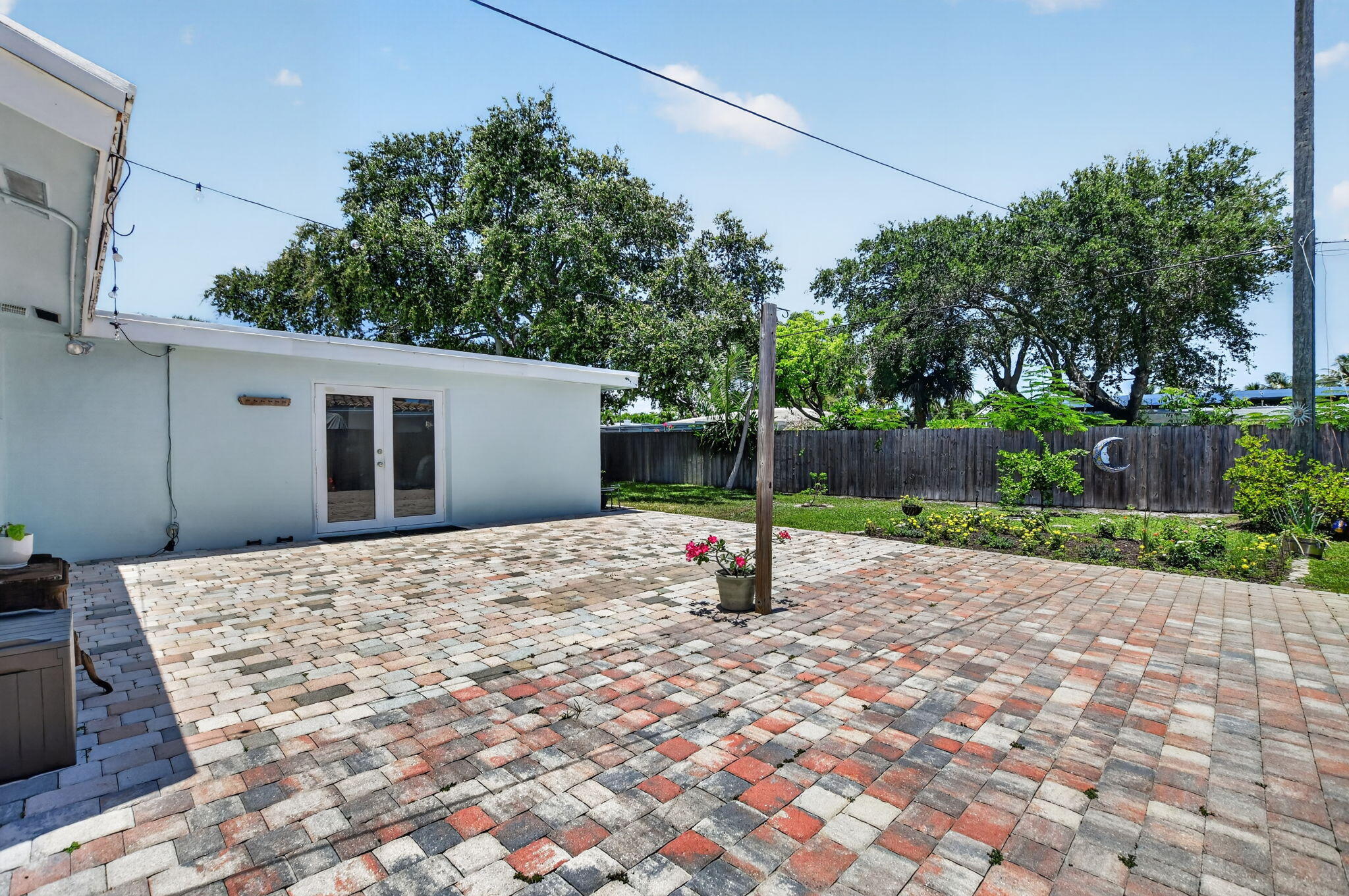 ROYAL OAK HILLS 1ST SEC - Residential Lease