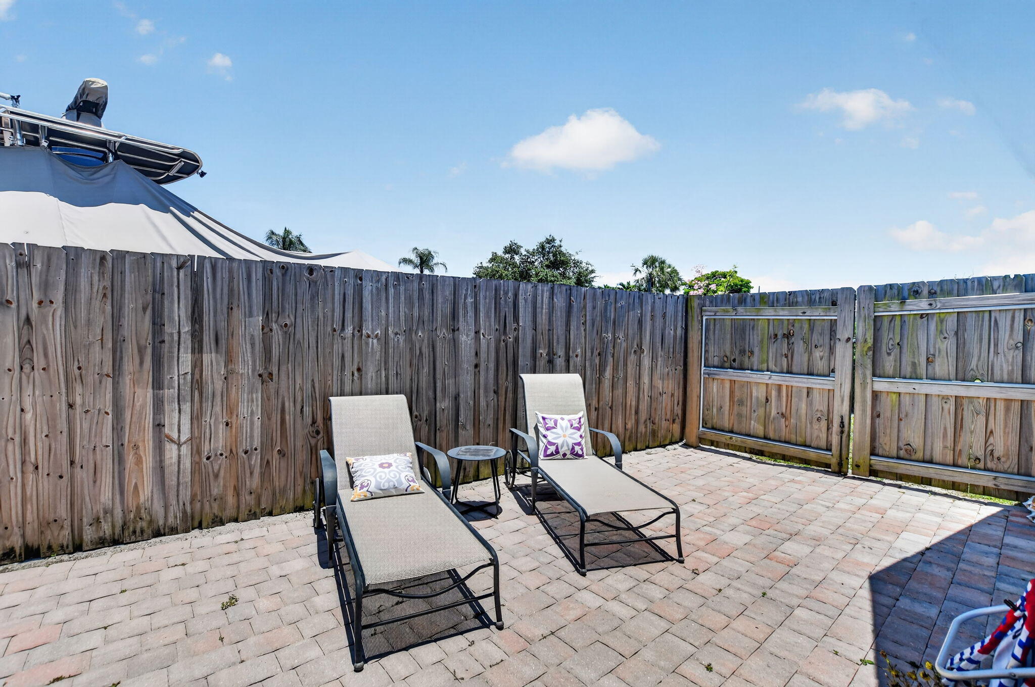 ROYAL OAK HILLS 1ST SEC - Residential Lease
