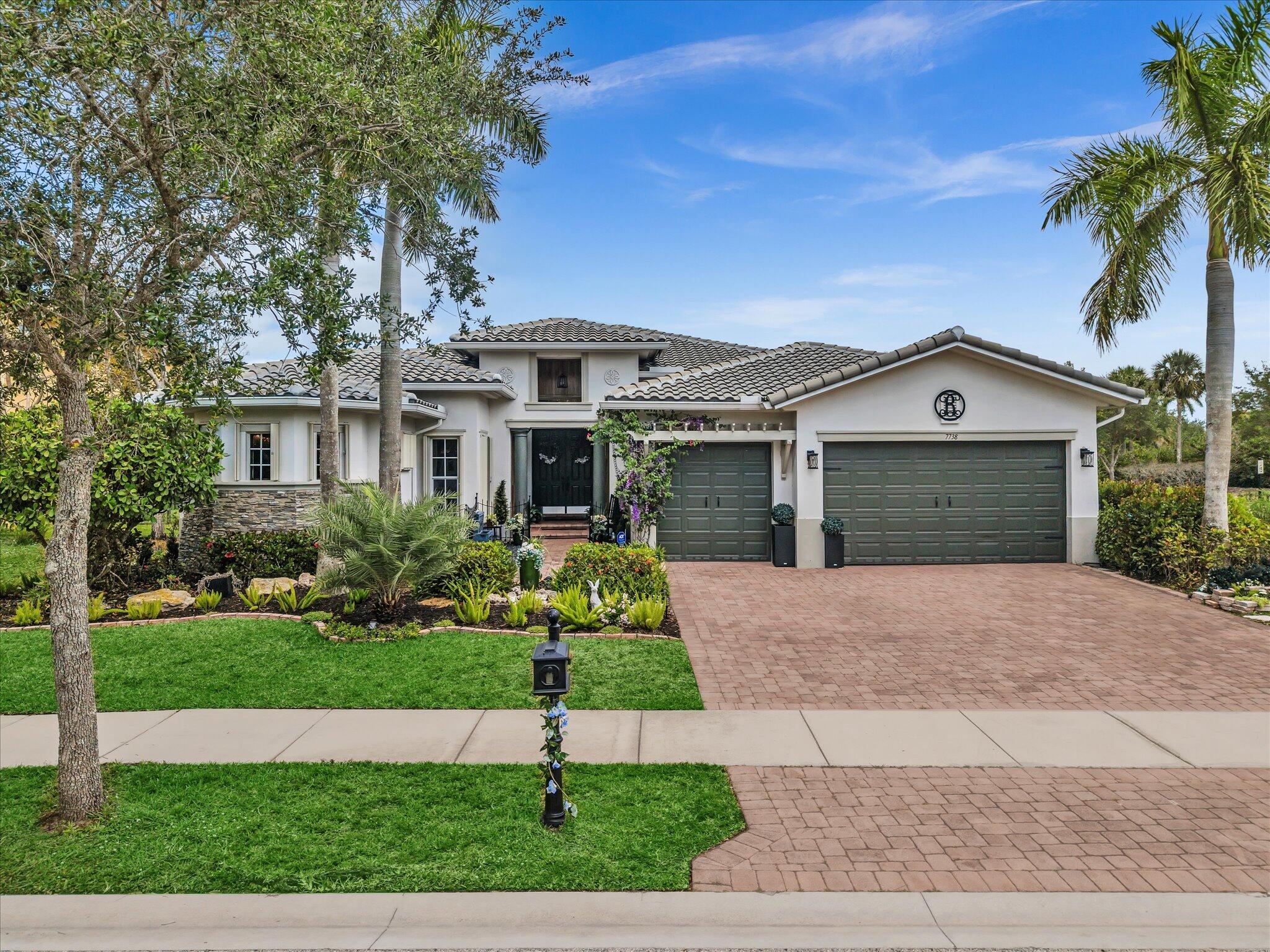 THIS "ONE OF A KIND" MAGNIFICENT HOME ON OVERSIZED CORNER LOT FEATURES ELEGANT COFFERED CEILINGS, CLASSIC WAINSCOTTING, A 2023 ROOF, 2023 A/C SYSTEM, & NEWER HWH. THE REMODELED GOURMET KITCHEN BOASTS QUARTZ COUNTERTOPS, 2 BOSCH  DISHWASHERS, PROF. GRADE FRENCH DOUB-DOOR CONVECTION OVEN, S/S APPS.,  9' BAKERS AREA & WINE FRIDGE. THE SPACIOUS MASTER SUITE HAS  A LUXURY BATH WITH YOUR OWN SAUNA, FREE STANDING TUB & OVERSIZED SHOWER.  OUTSIDE IS A  LAKEVIEW & PROFESSIONAL LANDSCAPING.  ENJOY THE HEATED  SALINE POOL & SPA THAT HAS NEW DIAMOND BRITE FINISH, AN OUTDOOR SHOWER & A BEAUTIFUL COVERED PATIO AREA  & FULL SUMMER KITCHEN.  THERE IS BEAUTIFUL WOOD FLOORING AND REMODELED BATHS, A LIVINGROOM WITH WET BAR AND LIT WINE CLOSET & TOO MANY MORE FEATURES TO MENTION! ROOF & A/C ARE WARANTEED!  THIS "ONE OF A KIND" MAGNIFICENT HOME ON OVERSIZED CORNER LOT FEATURES ELEGANT COFFERED CEILINGS, CLASSIC WAINSCOTTING, A 2023 ROOF, 2023 A/C SYSTEM, & NEWER HWH. THE REMODELED GOURMET KITCHEN BOASTS QUARTZ COUNTERTOPS, 2 BOSCH  DISHWASHERS, PROF. GRADE FRENCH DOUB-DOOR CONVECTION OVEN, S/S APPS.,  9' BAKERS AREA & WINE FRIDGE. THERE IS A TRIPLE SPLIT FLOOR PLAN AND THE SPACIOUS MASTER SUITE OFFERS A LUXURY BATH WITH YOUR OWN SAUNA, FREE STANDING TUB AND OVERSIZED SHOWER.  OUTSIDE IS AN OVERSIZED CORNER PROPERTY  WITH LAKEVIEW , PROFESSIONAL LANDSCAPING AND NEW SPRINKLER SYETEM WATERING THE LAWN FROM THE LAKE. ENJOY THE HEATED  SALINE POOL & SPA THAT HAS NEW DIAMOND BRITE FINISH, AN OUTDOOR SHOWER & A BEAUTIFUL COVERED PATIO AREA  & FULL SUMMER KITCHEN.  THERE IS BEAUTIFUL WOOD FLOORING AND REMODELED BATHS, A LIVINGROOM WITH WET BAR AND LIT WINE CLOSET & TOO MANY FEATURES TO MENTION! ROOF & A/C WARANTEED!