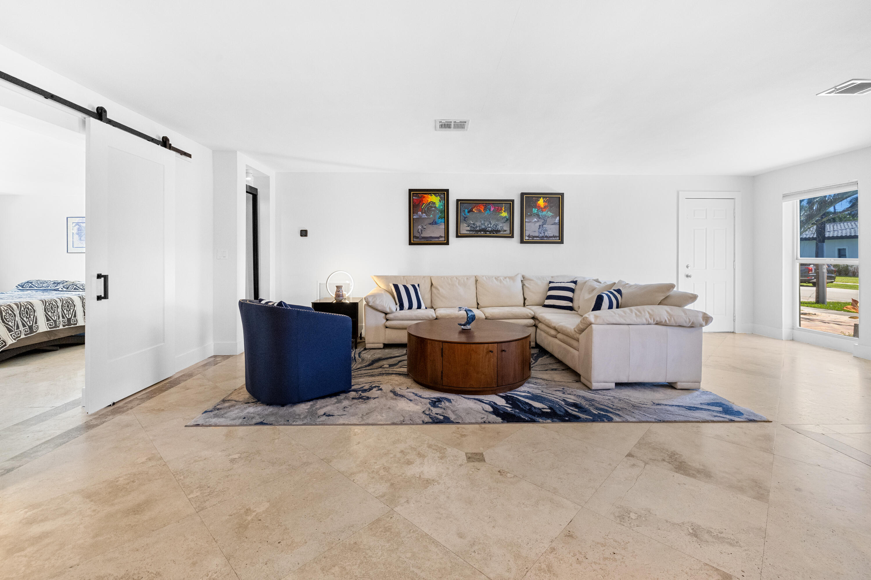 CORAL KEY VILLAS 2ND SEC - Residential