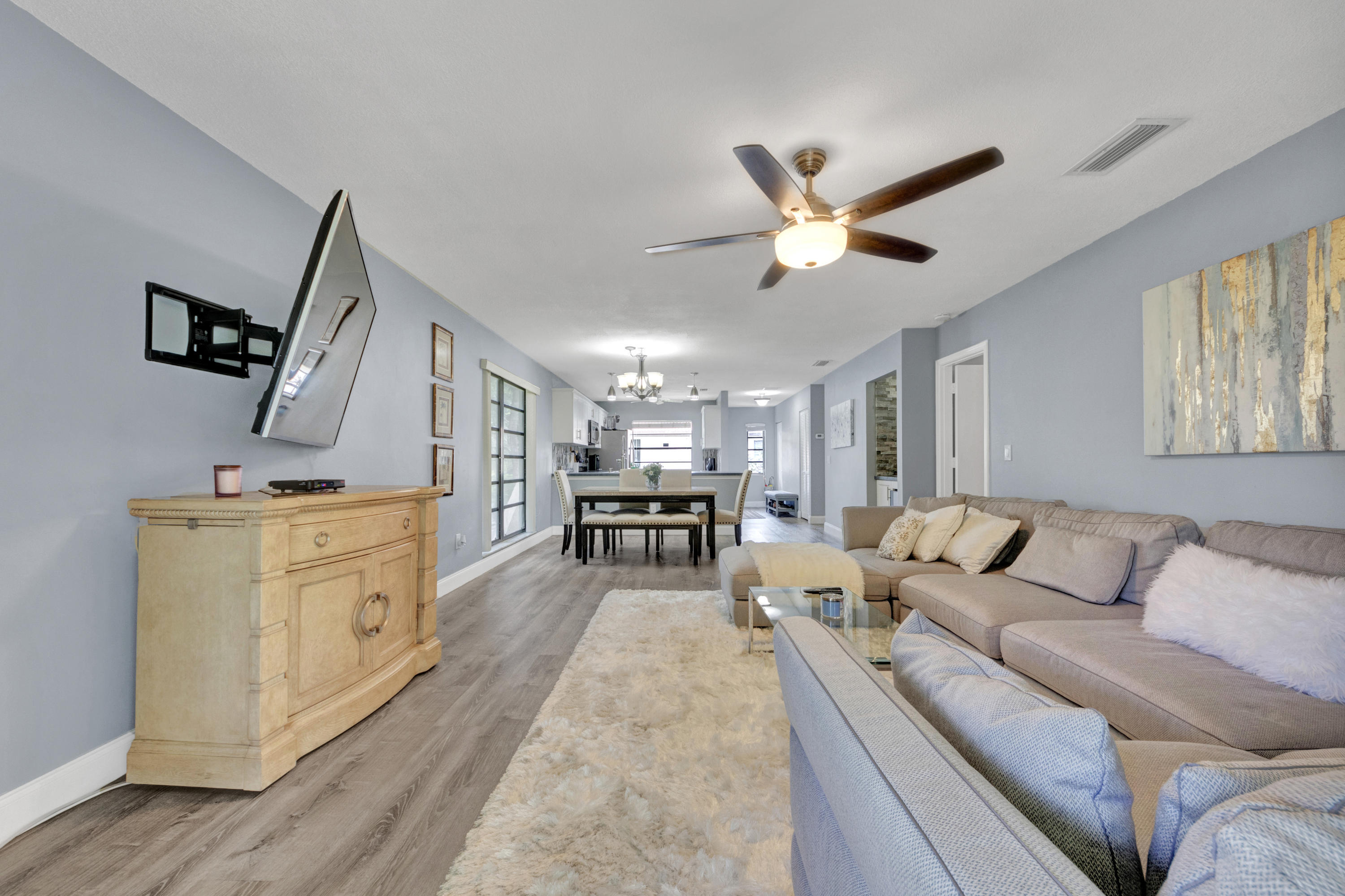 HORIZONS OF BOCA LAGO CONDO - Residential Lease
