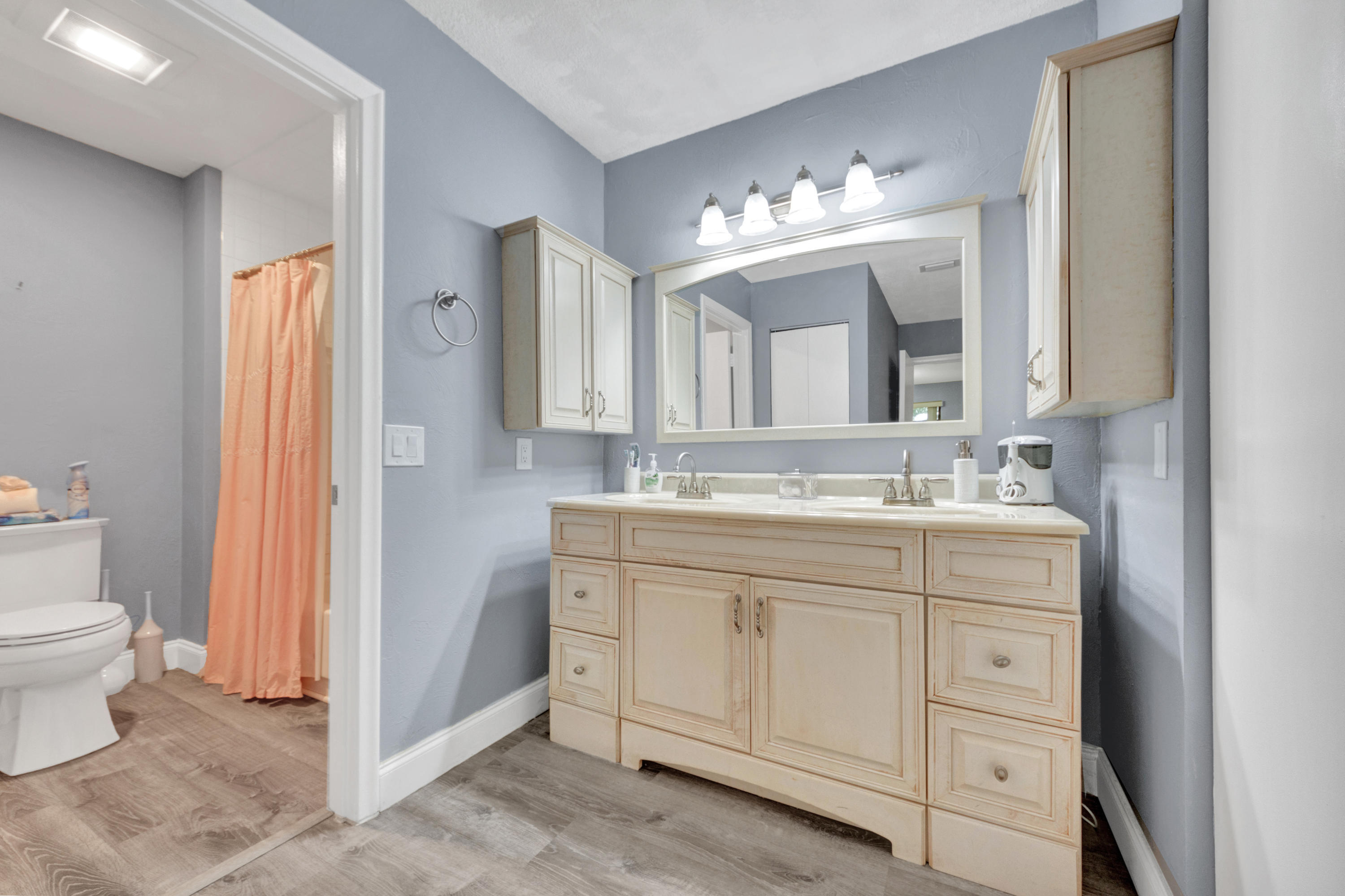 HORIZONS OF BOCA LAGO CONDO - Residential Lease