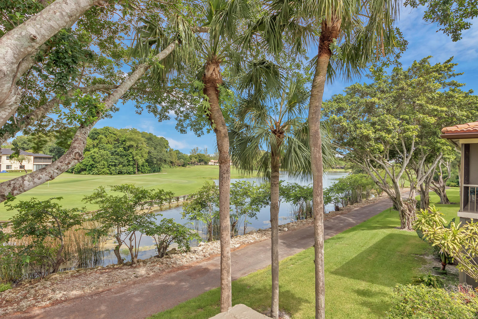 HORIZONS OF BOCA LAGO CONDO - Residential Lease
