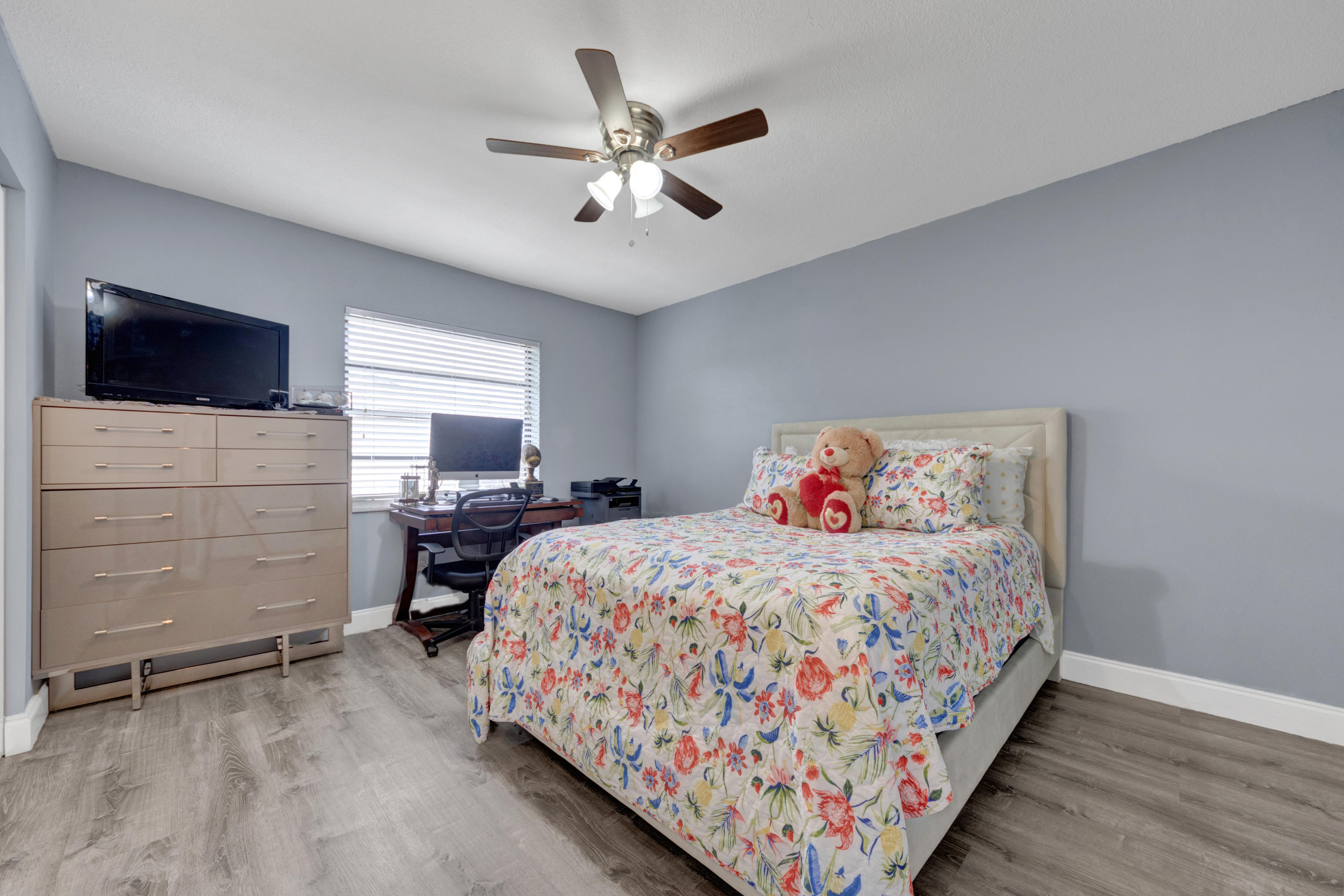 HORIZONS OF BOCA LAGO CONDO - Residential Lease