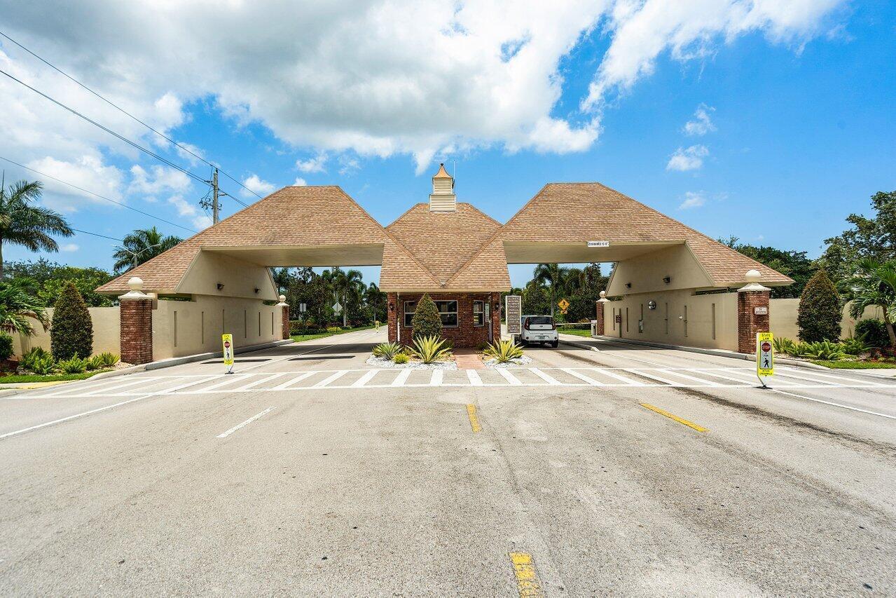 REXFORD AT CENTURY VILLAGE CONDO - Residential
