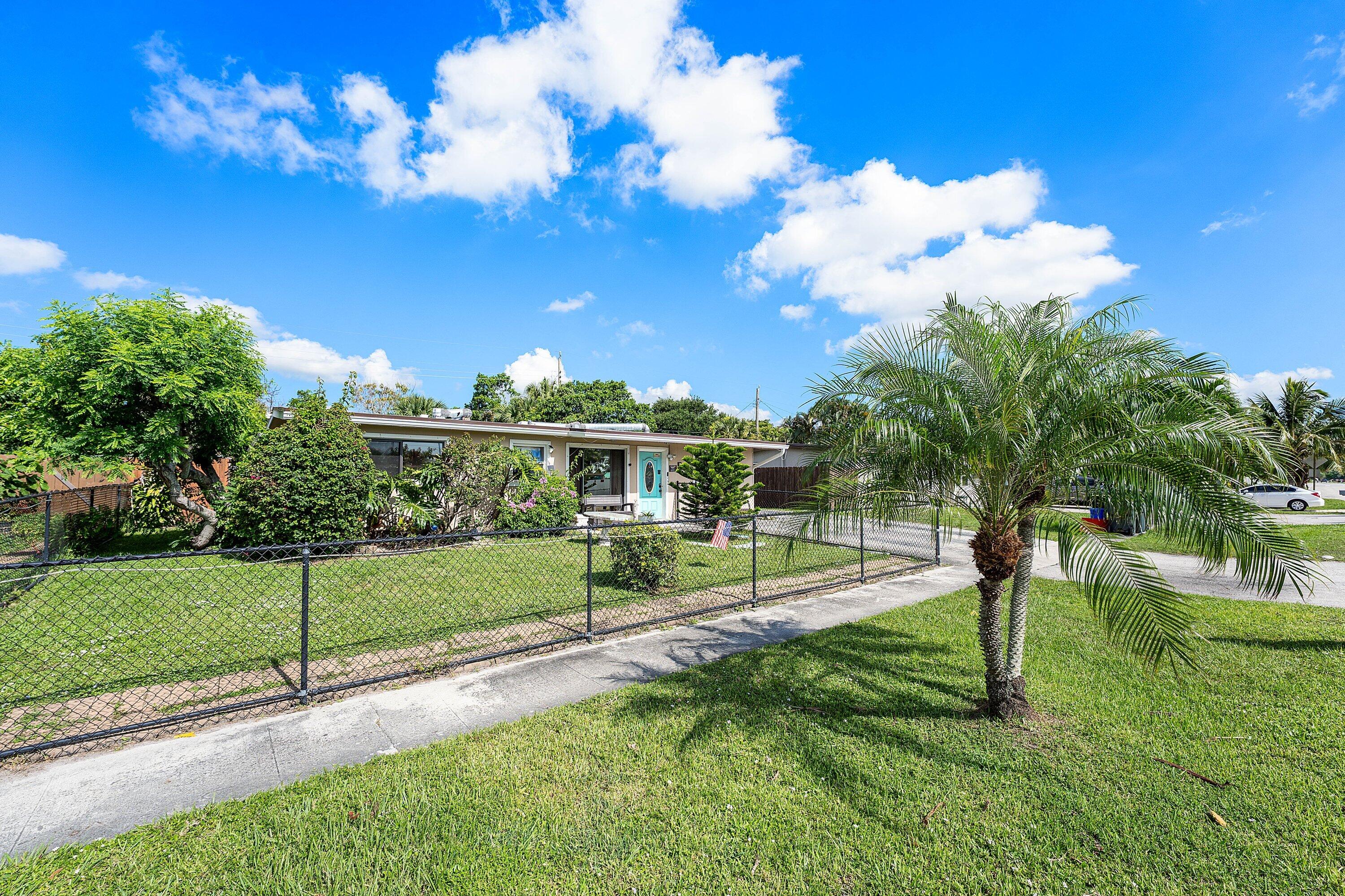 FOREST HILL VILLAGE 4 - Residential
