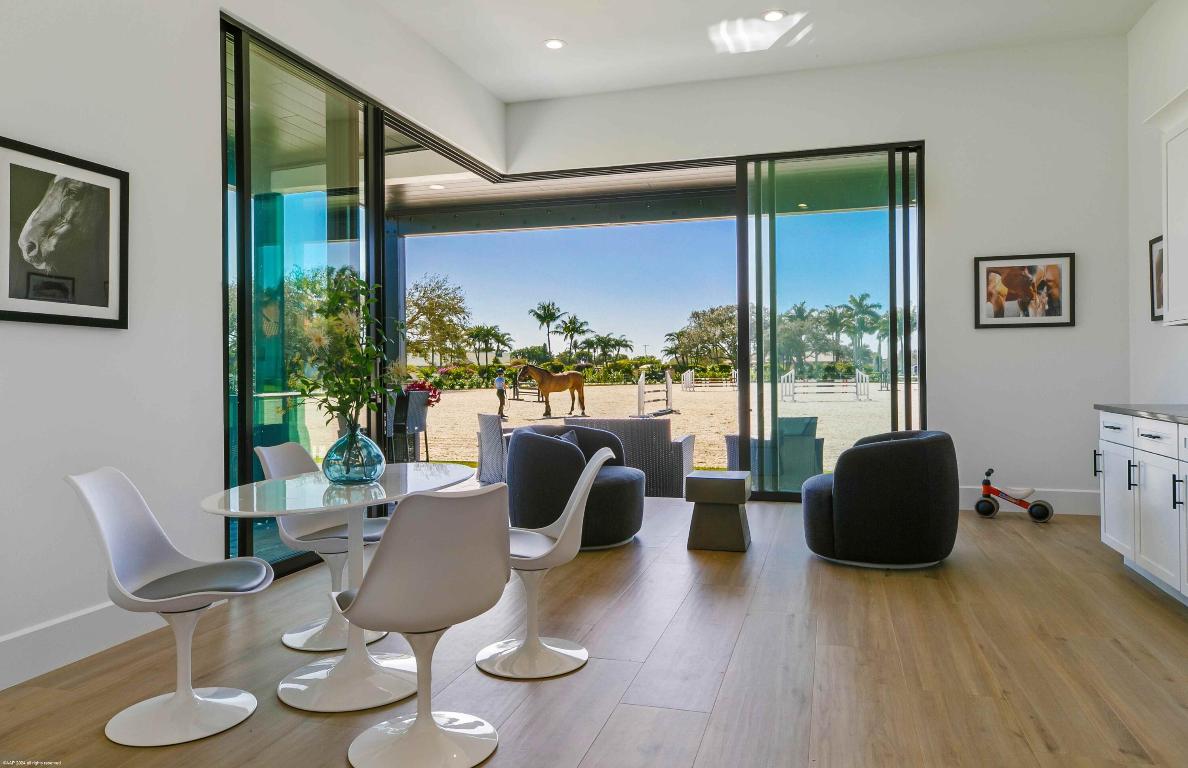 PALM BEACH POINT - Residential