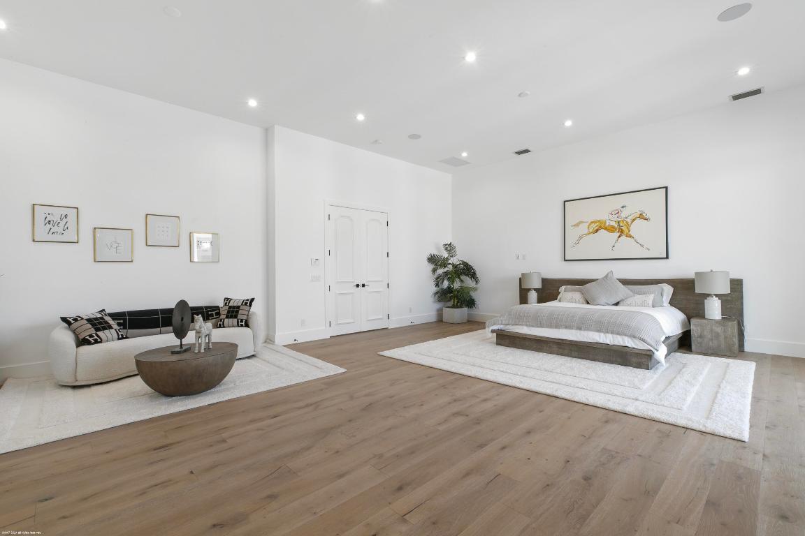 PALM BEACH POINT - Residential
