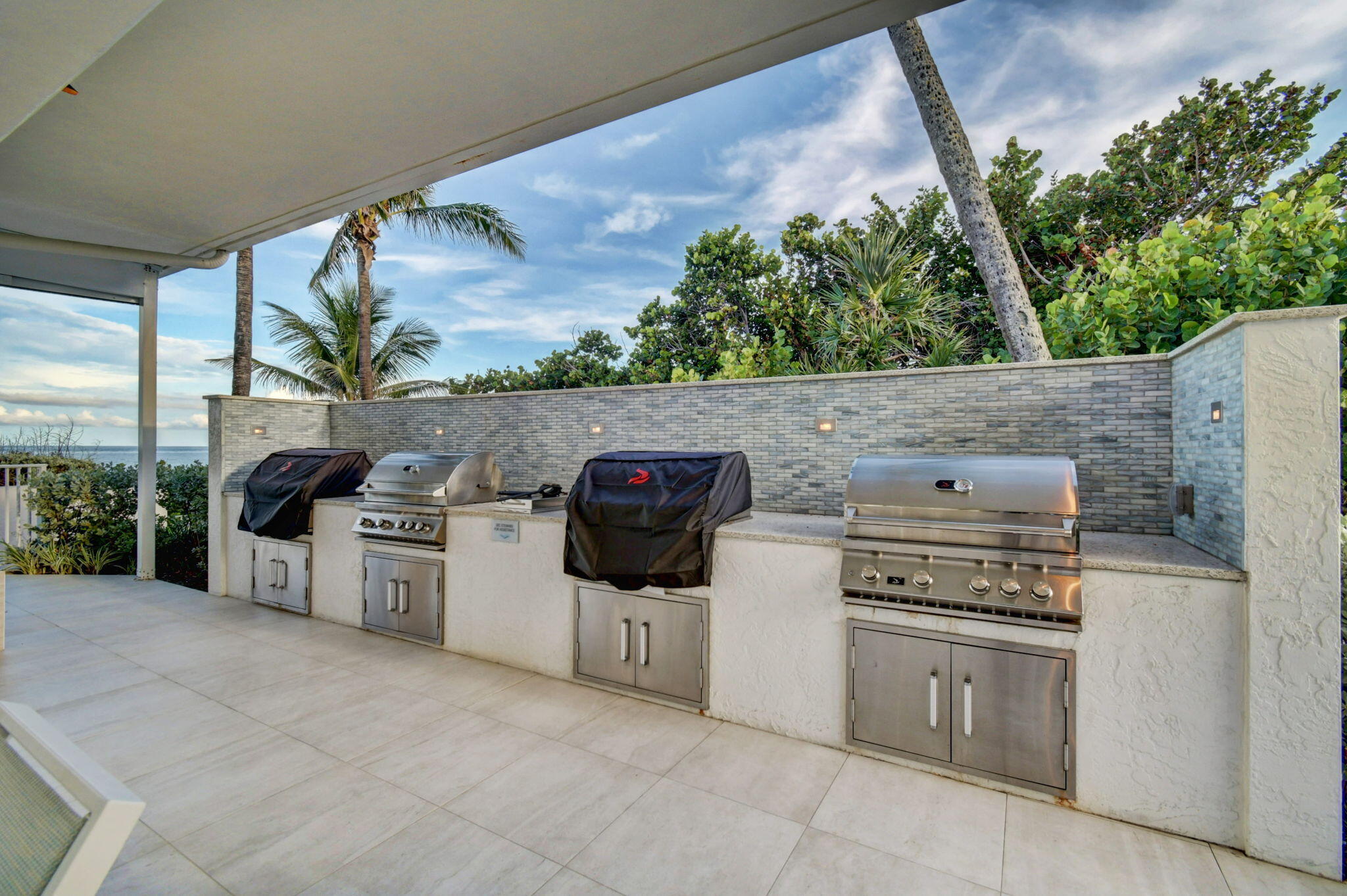 BRAEMAR ISLE CONDO - Residential