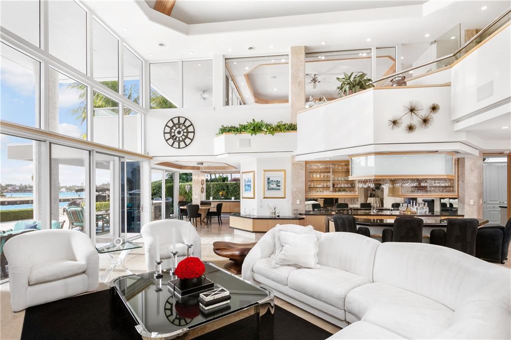 DEL LAGO ISLE 42-2 B - Residential