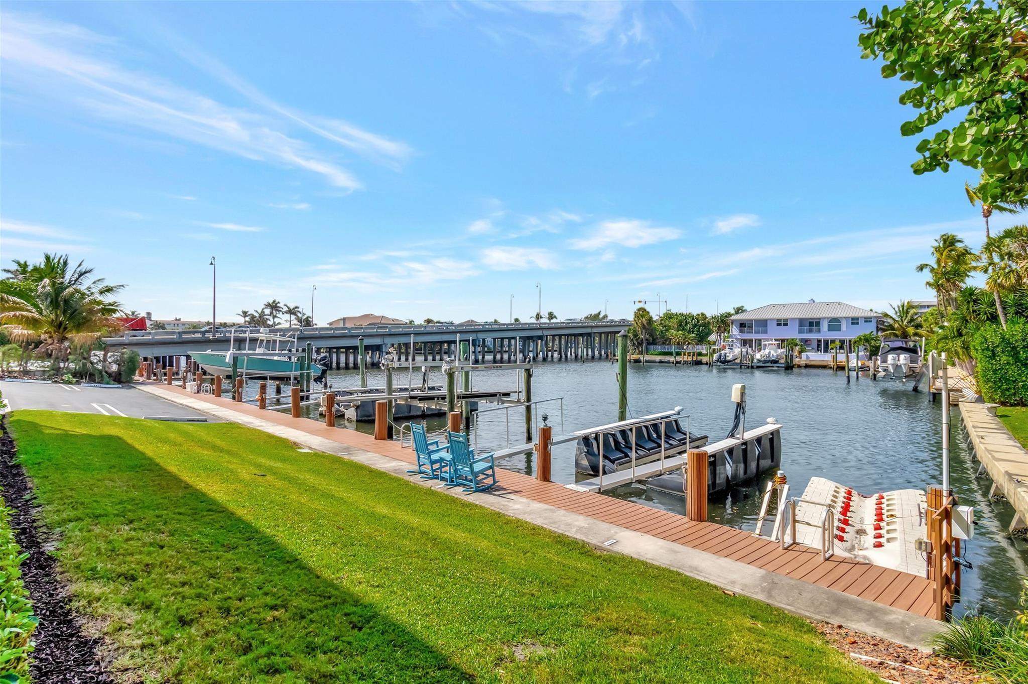 DELHAVEN CONDO - Residential Lease