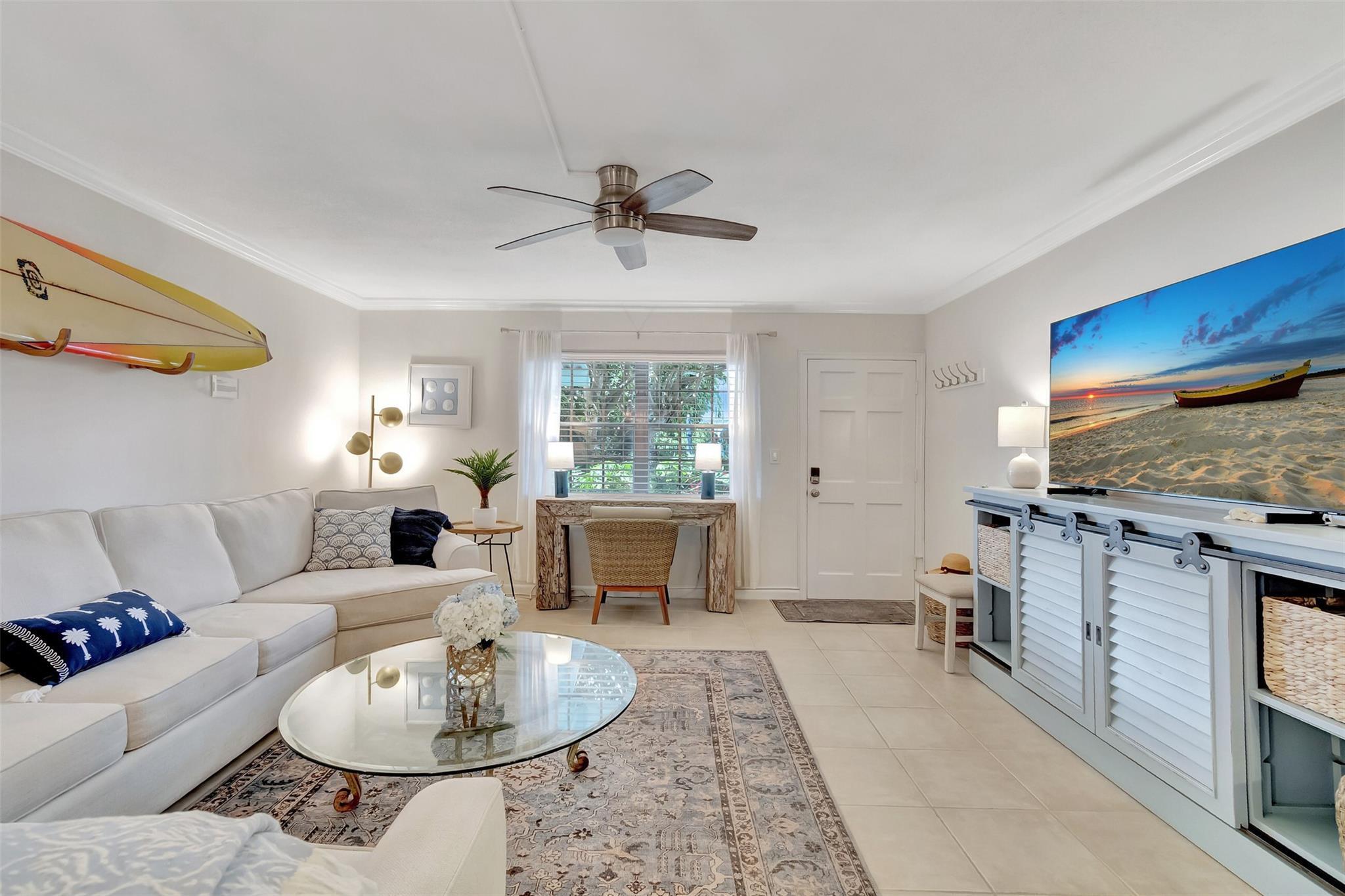 DELHAVEN CONDO - Residential Lease