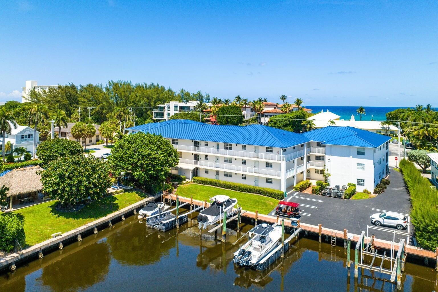DELHAVEN CONDO - Residential Lease